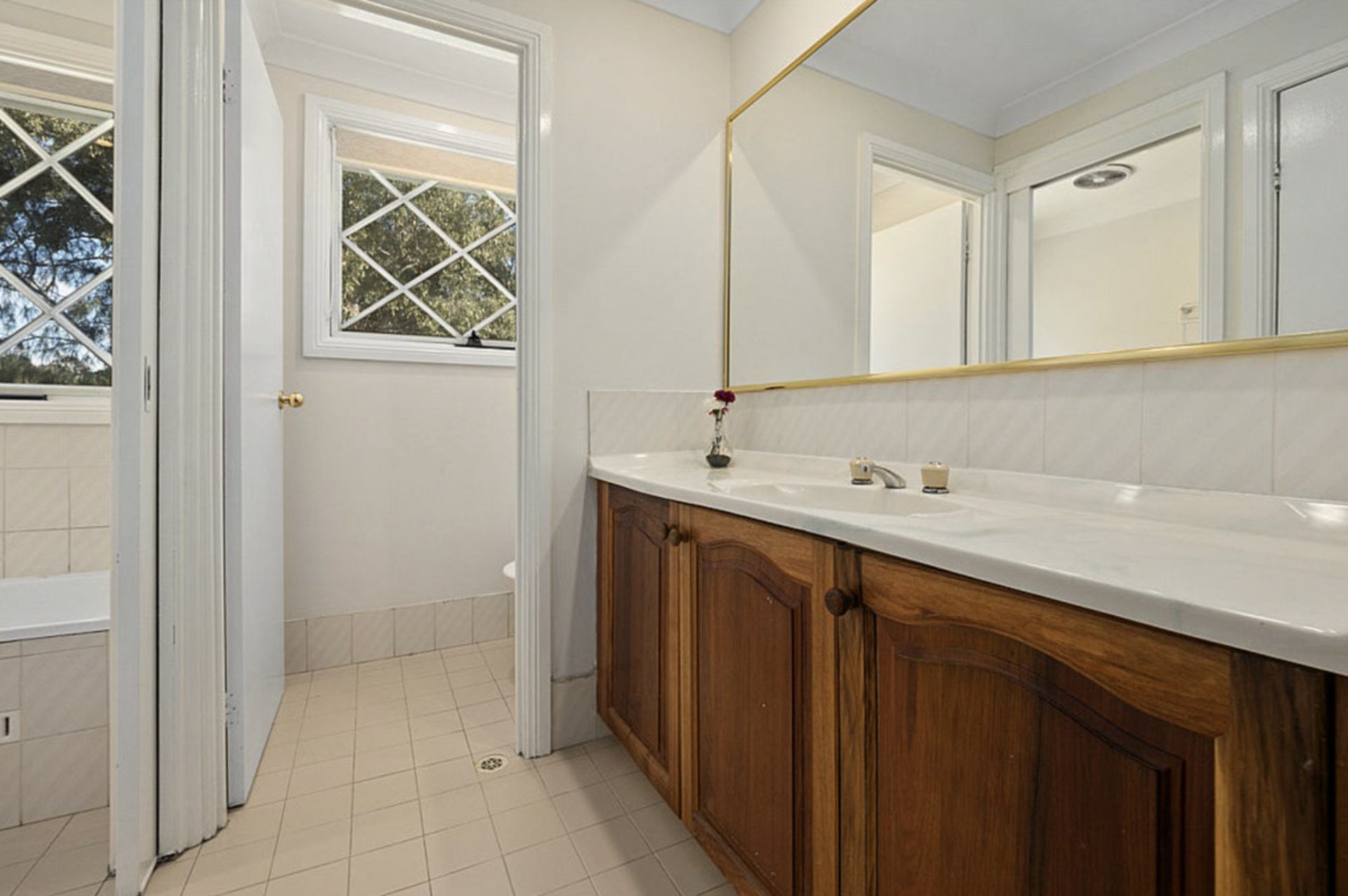 5 Appleby Place, PLUMPTON