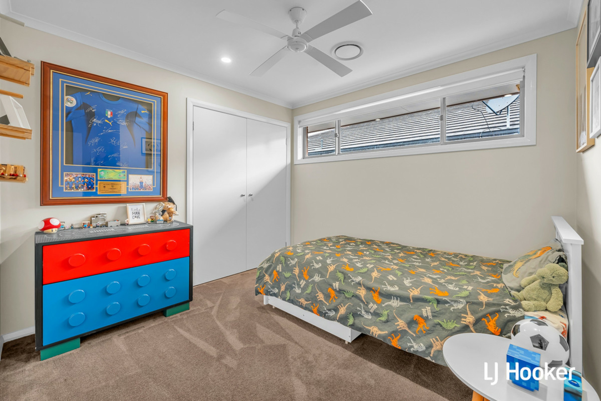 12 Sandringham Street, RIVERSTONE