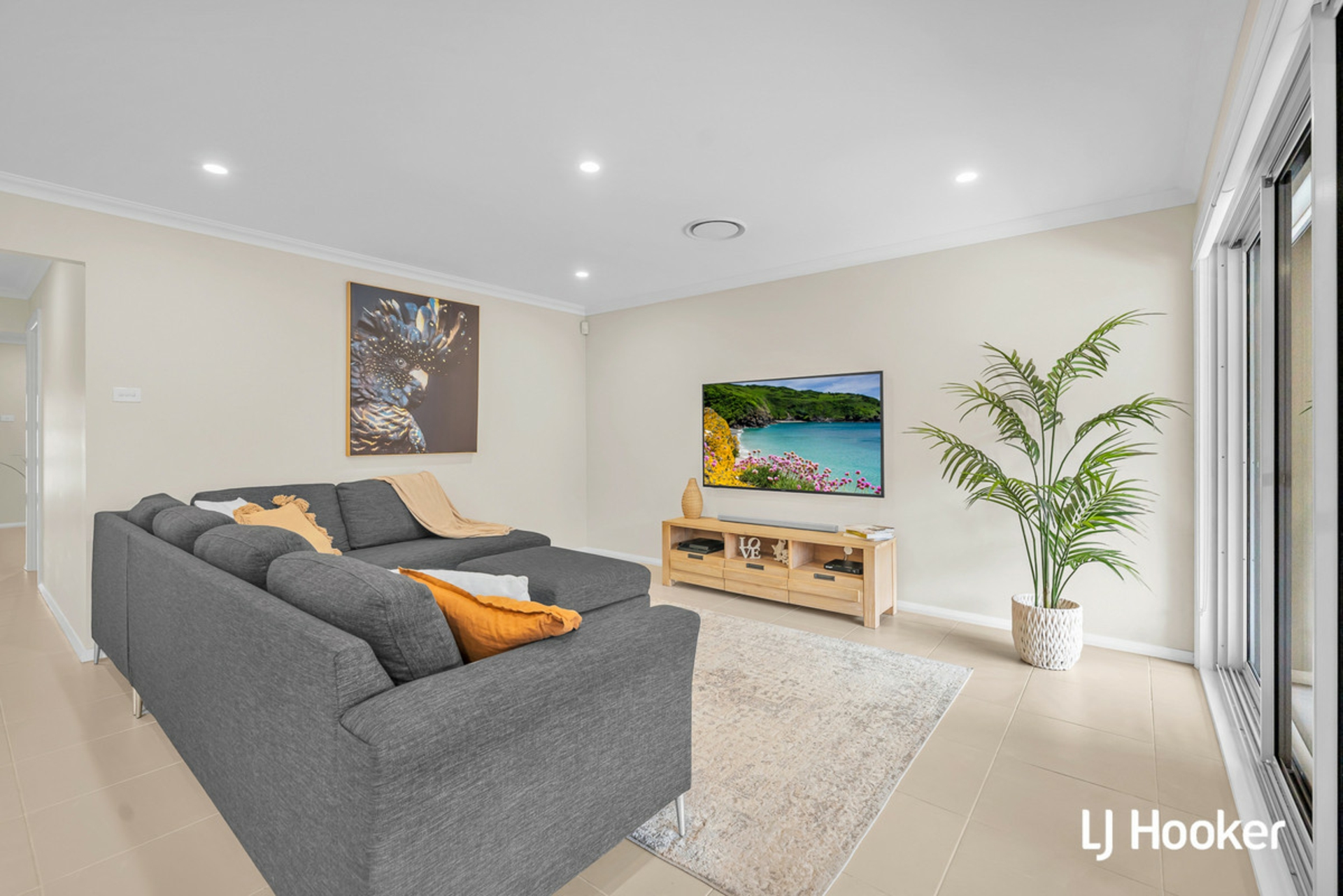 12 Sandringham Street, RIVERSTONE