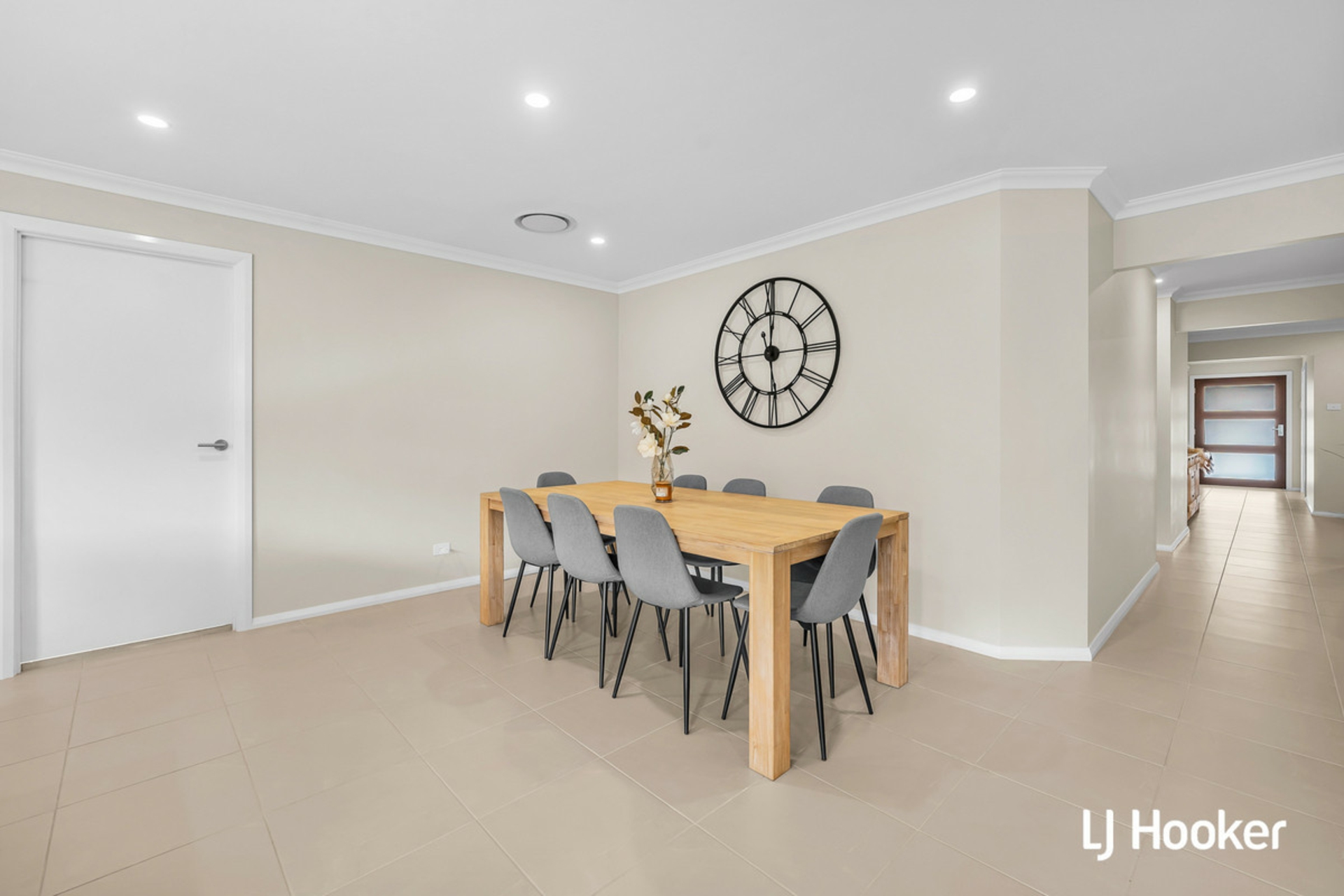 12 Sandringham Street, RIVERSTONE