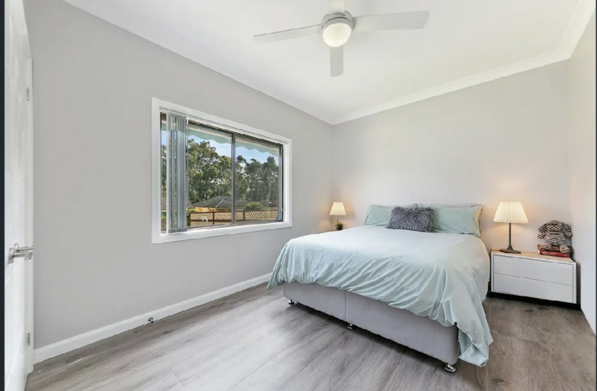 8 Station Street, SCHOFIELDS