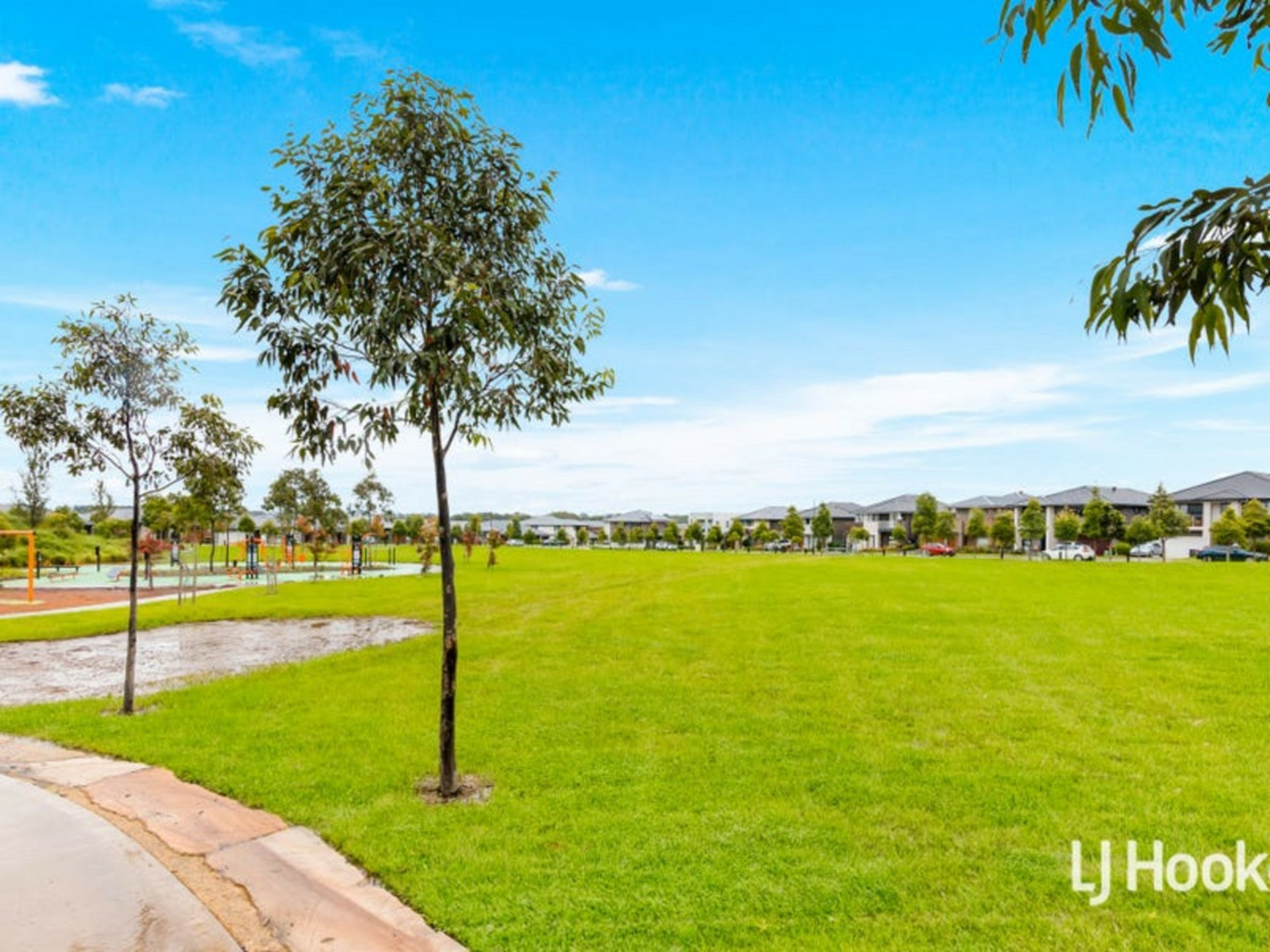 42 Overly Crescent, SCHOFIELDS