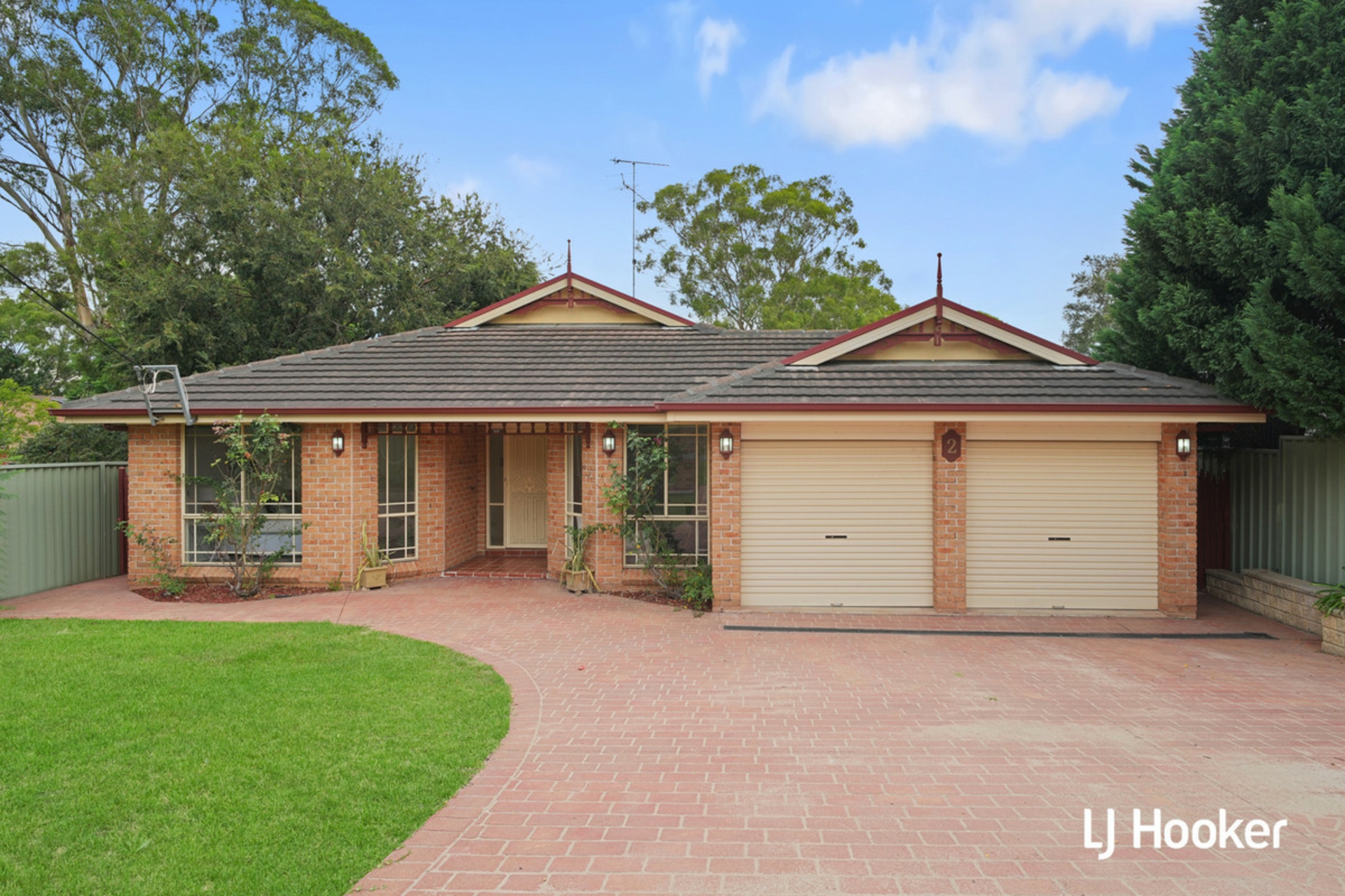 2 Hamilton Street, RIVERSTONE