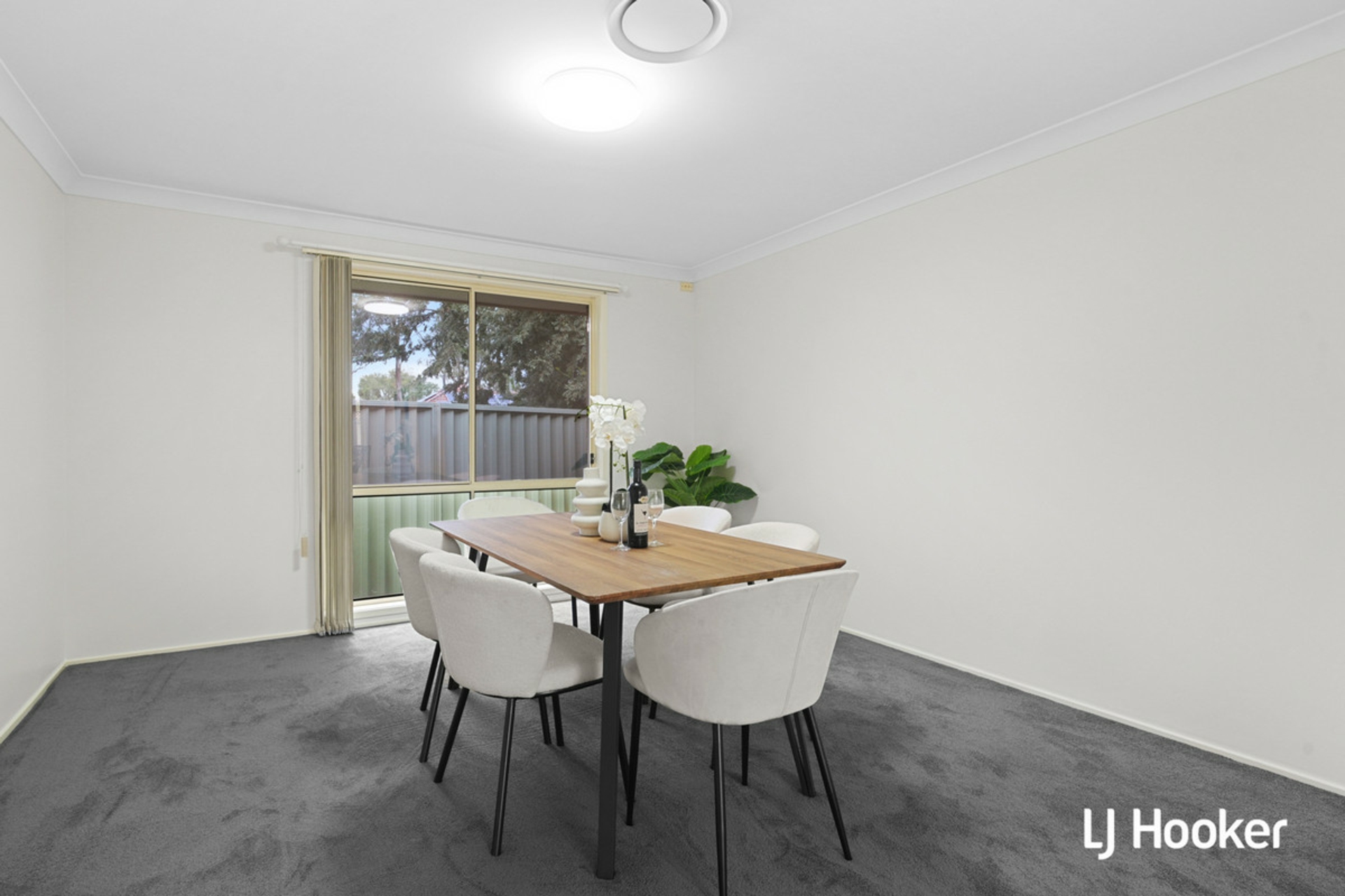 2 Hamilton Street, RIVERSTONE