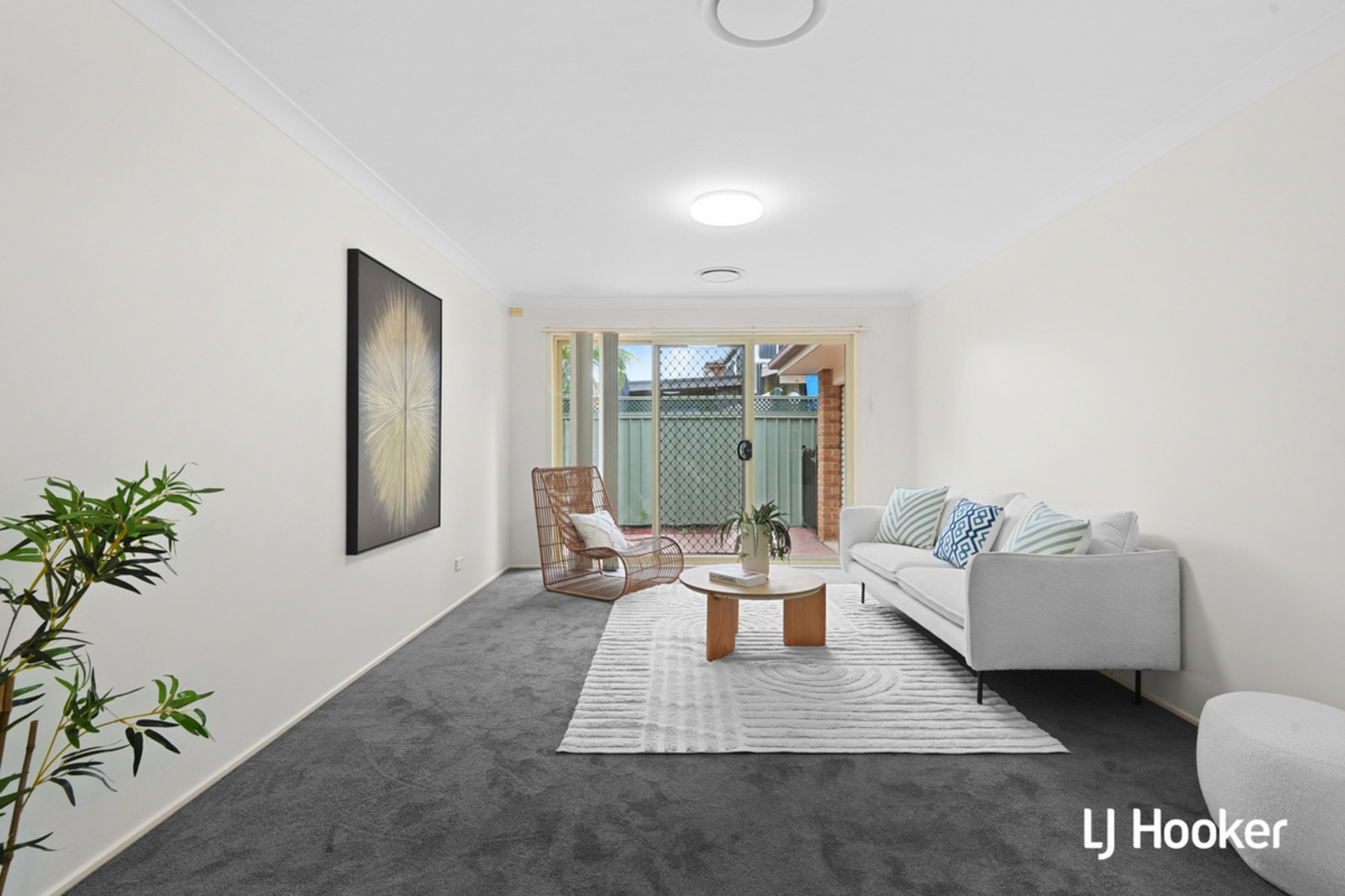 2 Hamilton Street, RIVERSTONE
