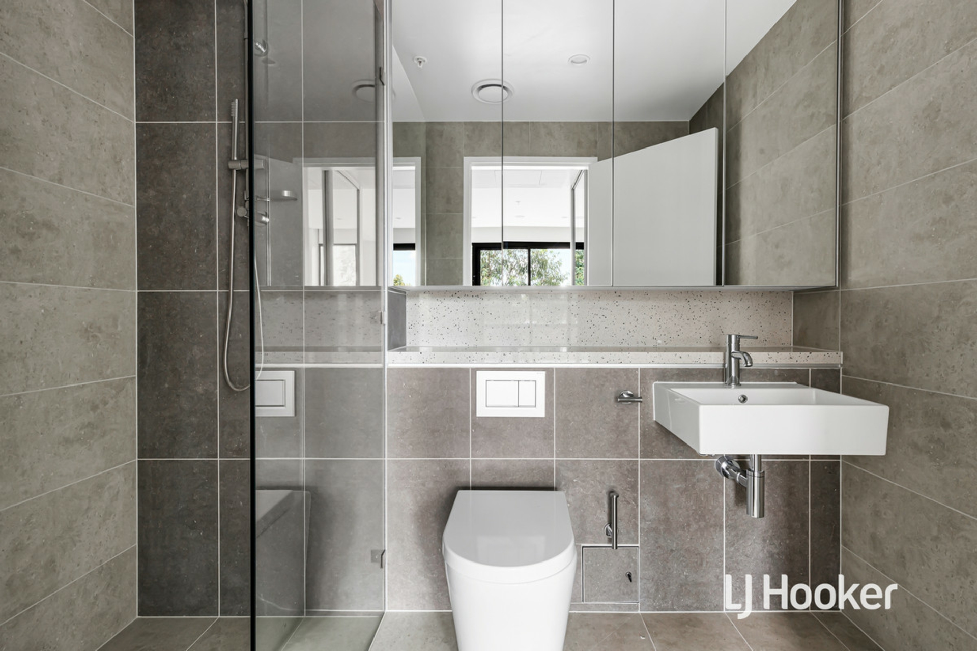 203/5A Glyceria Lane, TALLAWONG