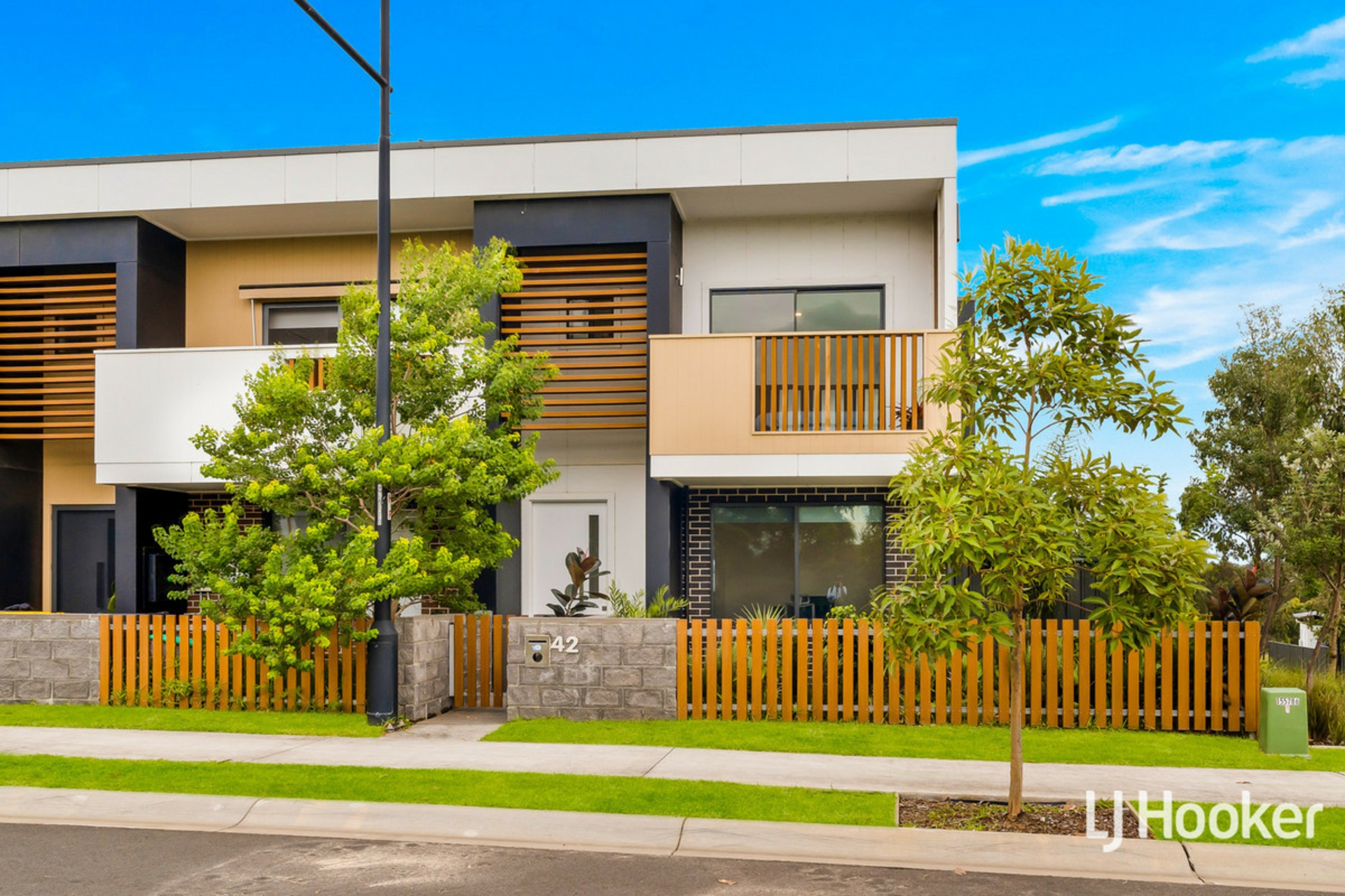 42 Overly Crescent, SCHOFIELDS