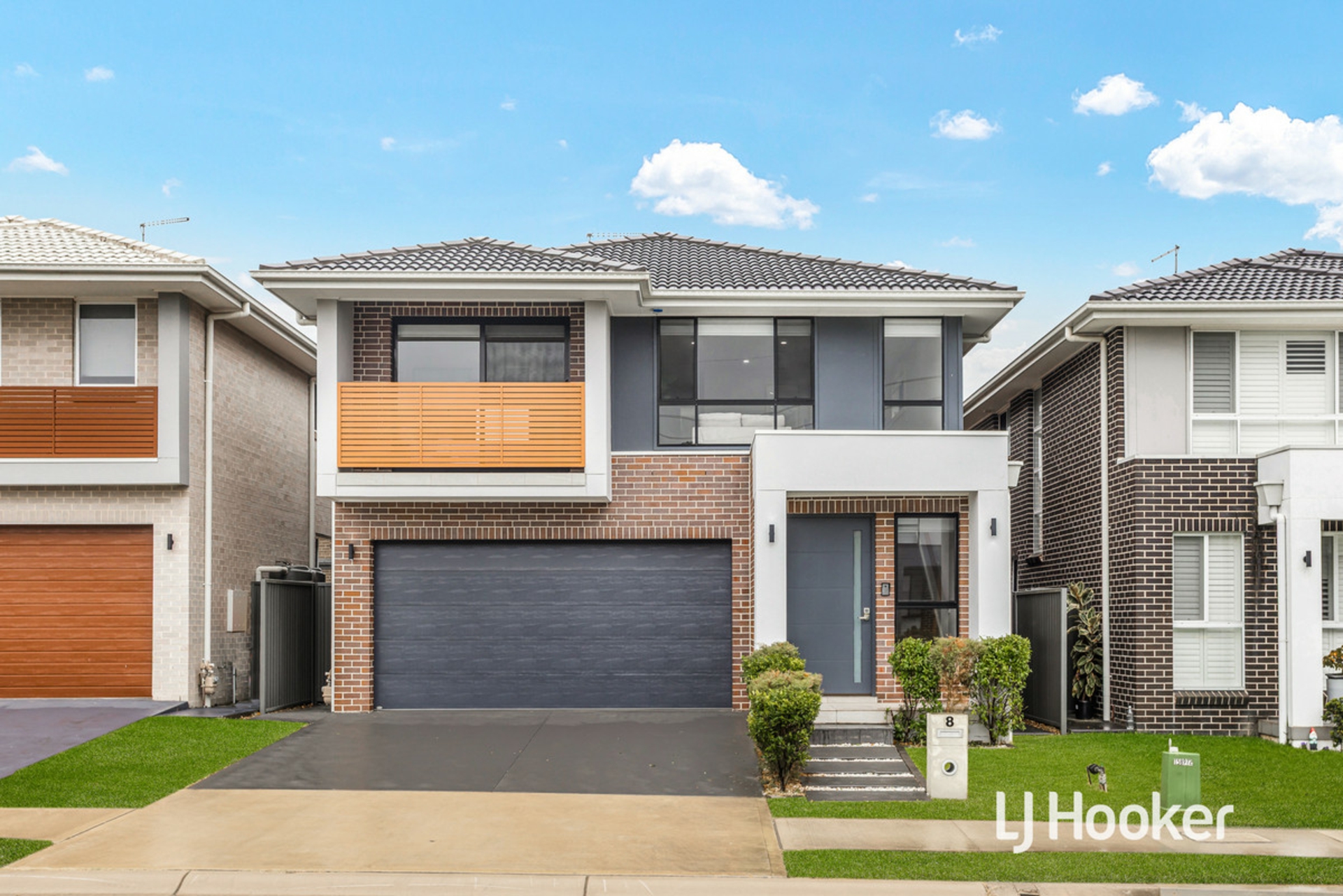 8 Avens Court, MARSDEN PARK