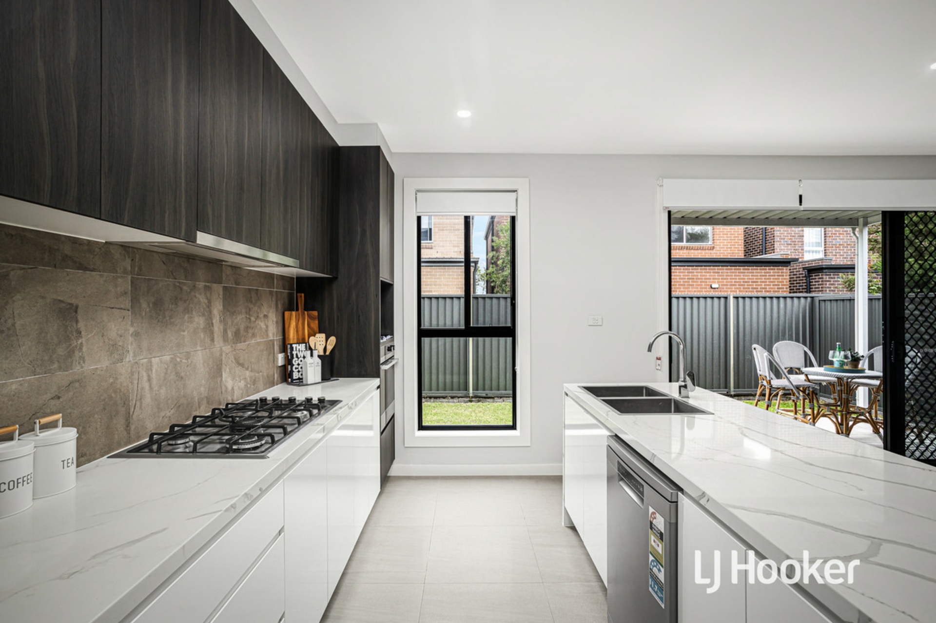 8 Avens Court, MARSDEN PARK
