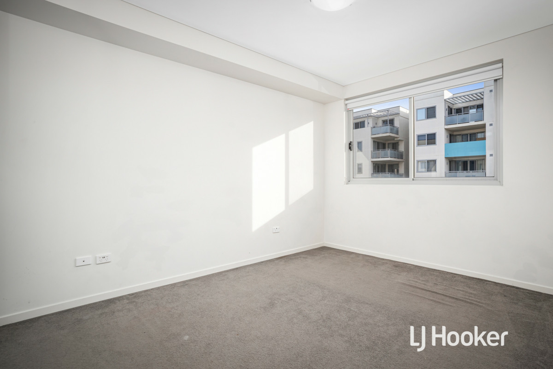 207/27 Rebecca Street, SCHOFIELDS