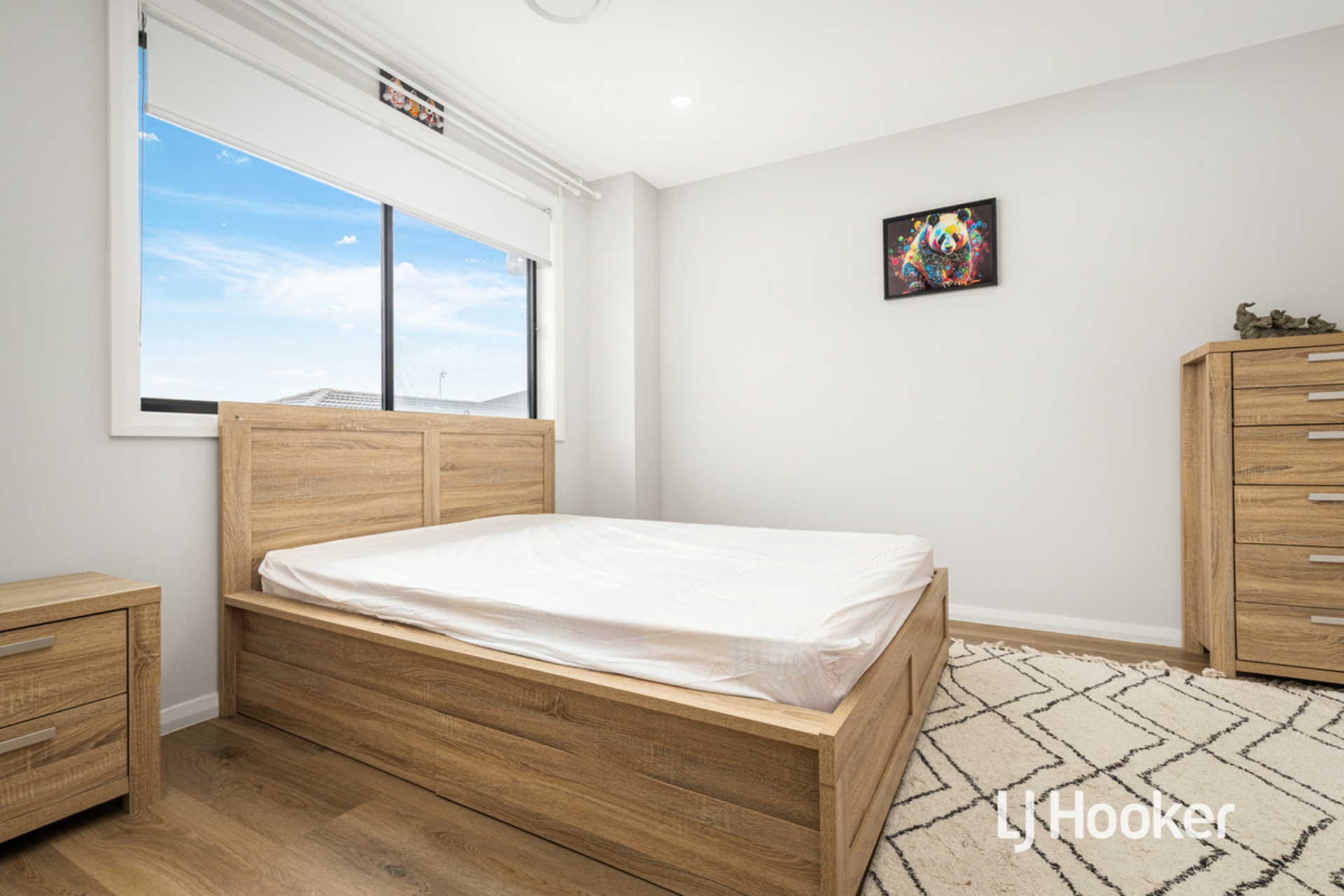 10 Enzo Glade, SCHOFIELDS
