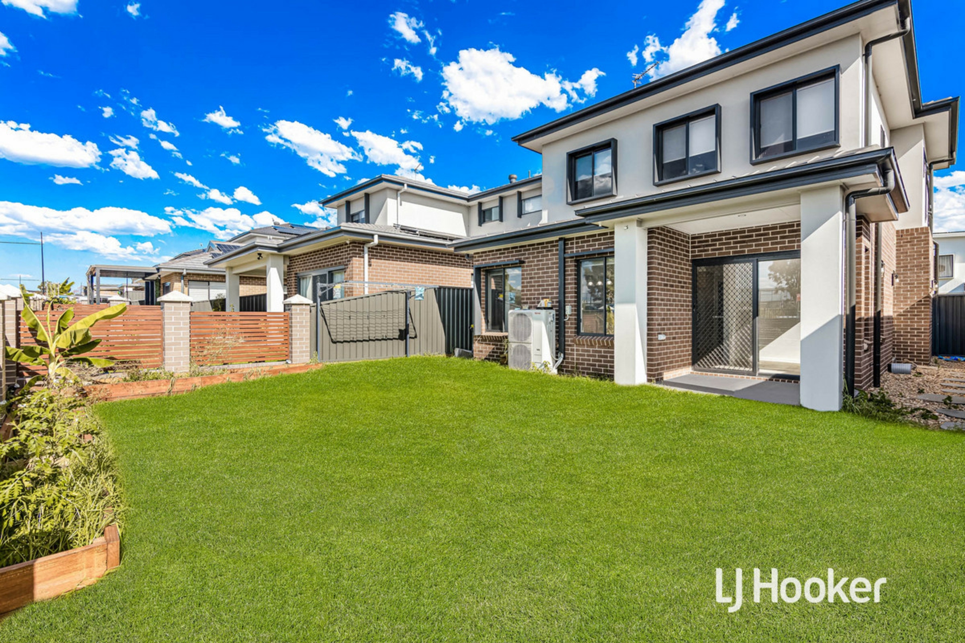 71 Brookfield Street, THE PONDS