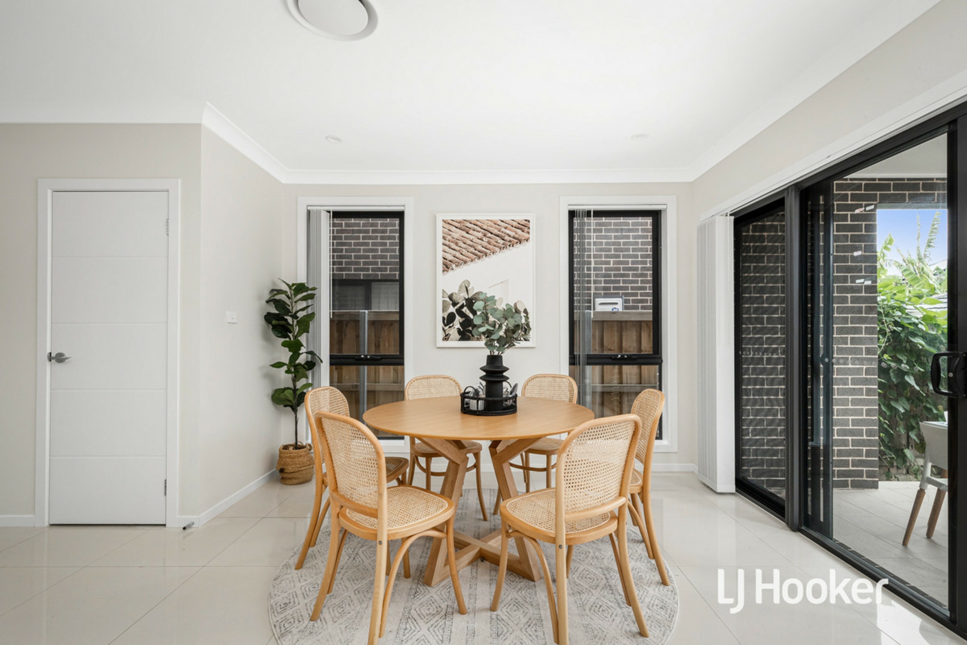 6 Coffey Street (Tallawong), SCHOFIELDS