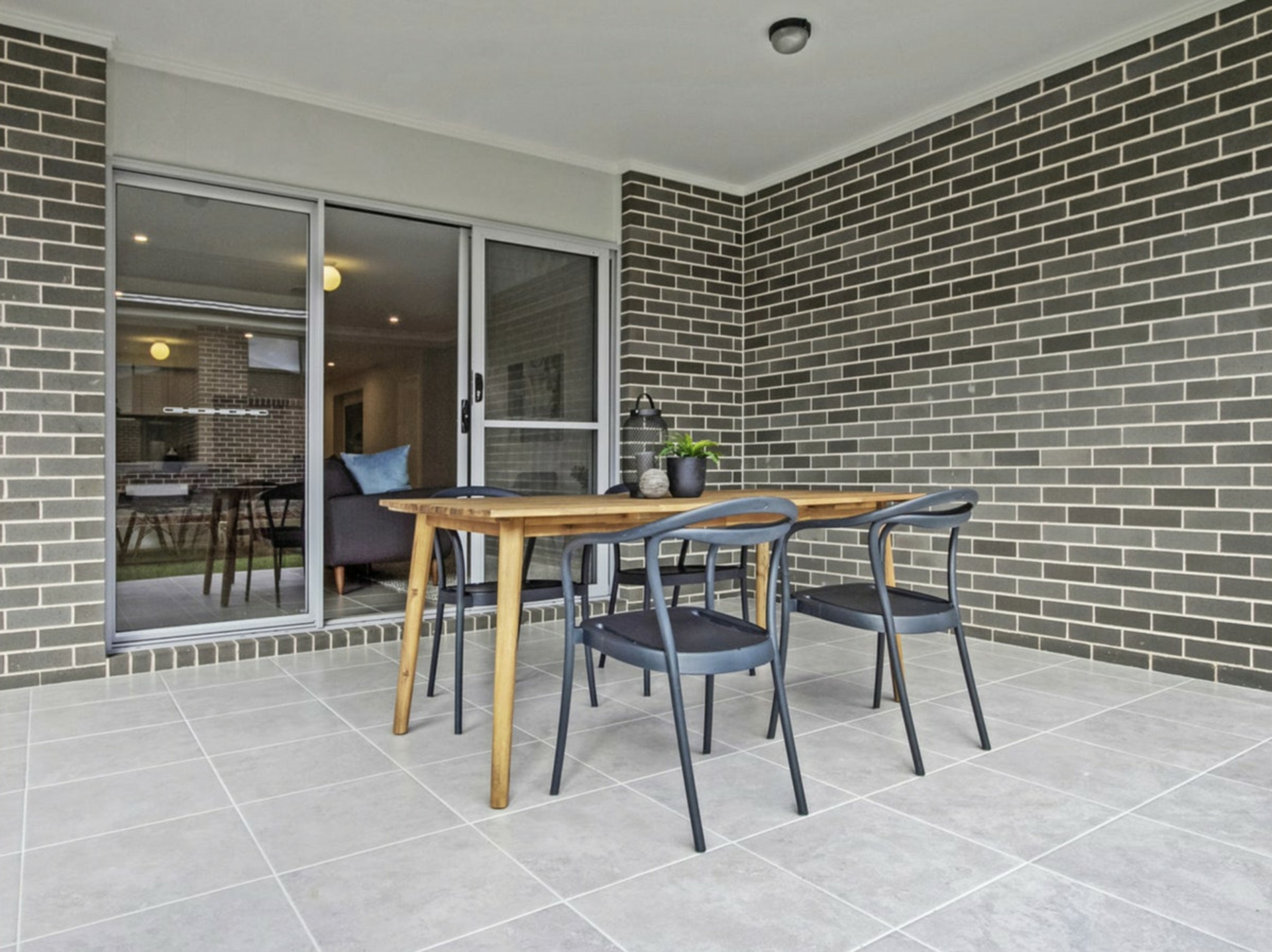 38 Bridge Street, SCHOFIELDS