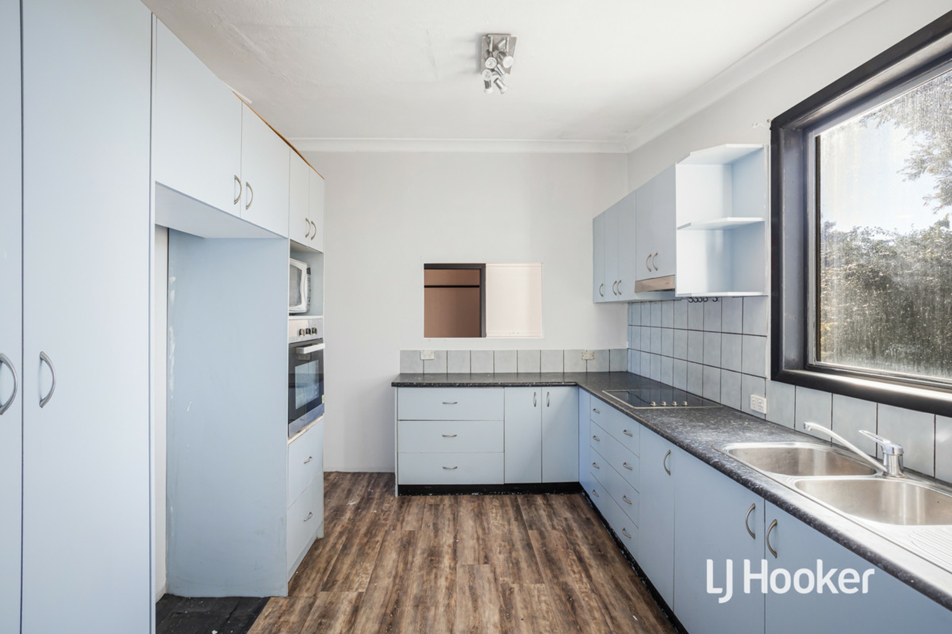 57 Grange Avenue, SCHOFIELDS