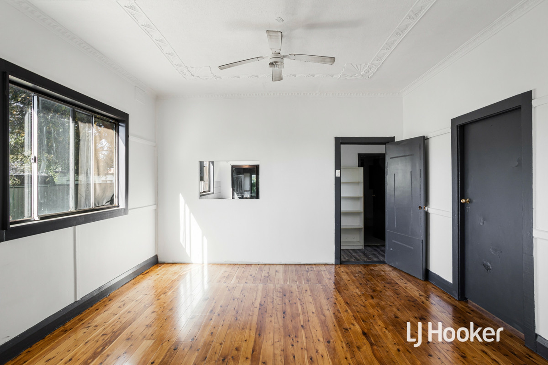 57 Grange Avenue, SCHOFIELDS