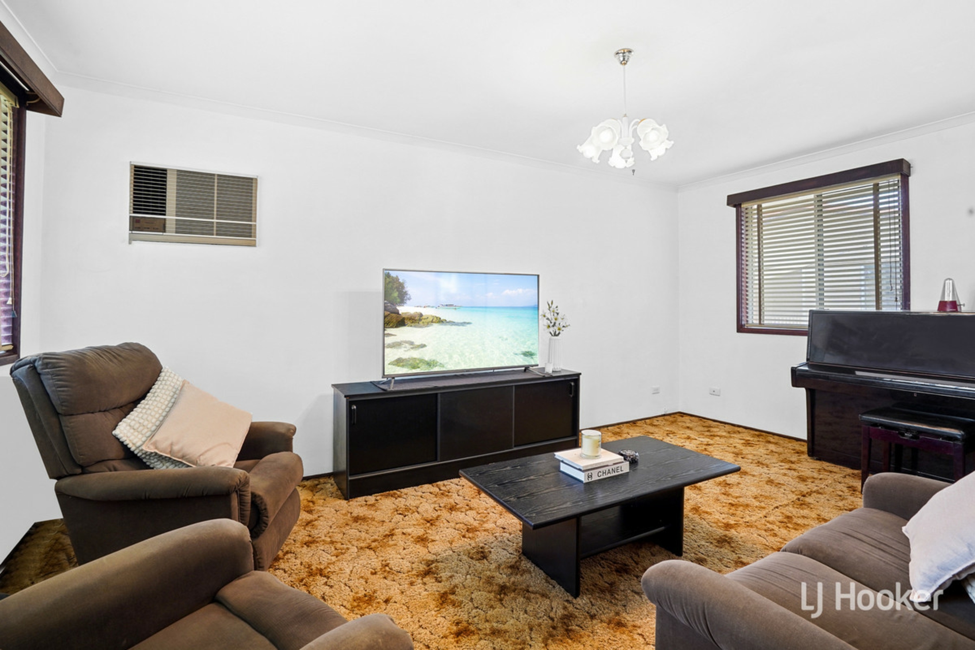 14 Oliver Street, RIVERSTONE