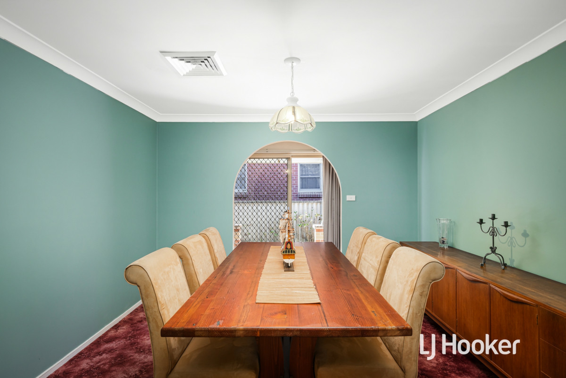 24 Advance Street, SCHOFIELDS
