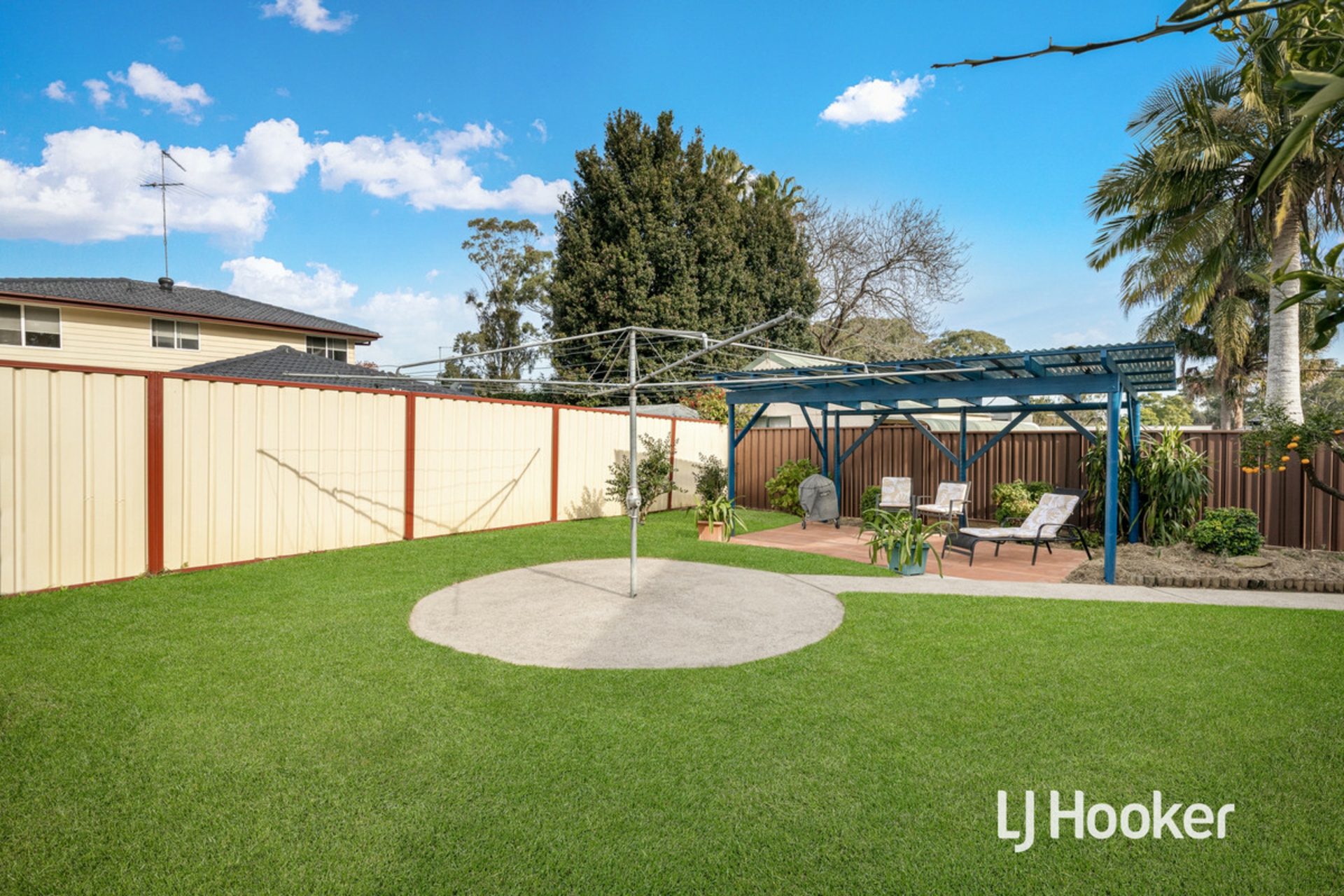 40 Station Street, SCHOFIELDS