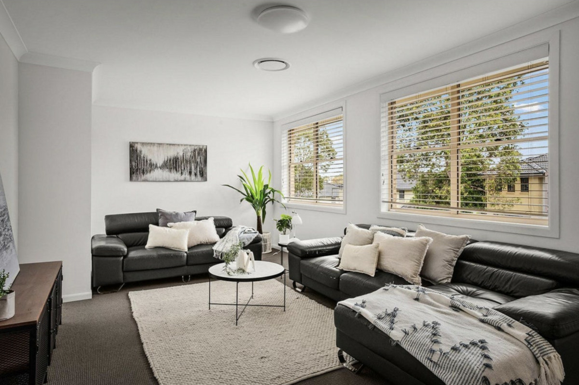 10 Hartfield Street, STANHOPE GARDENS