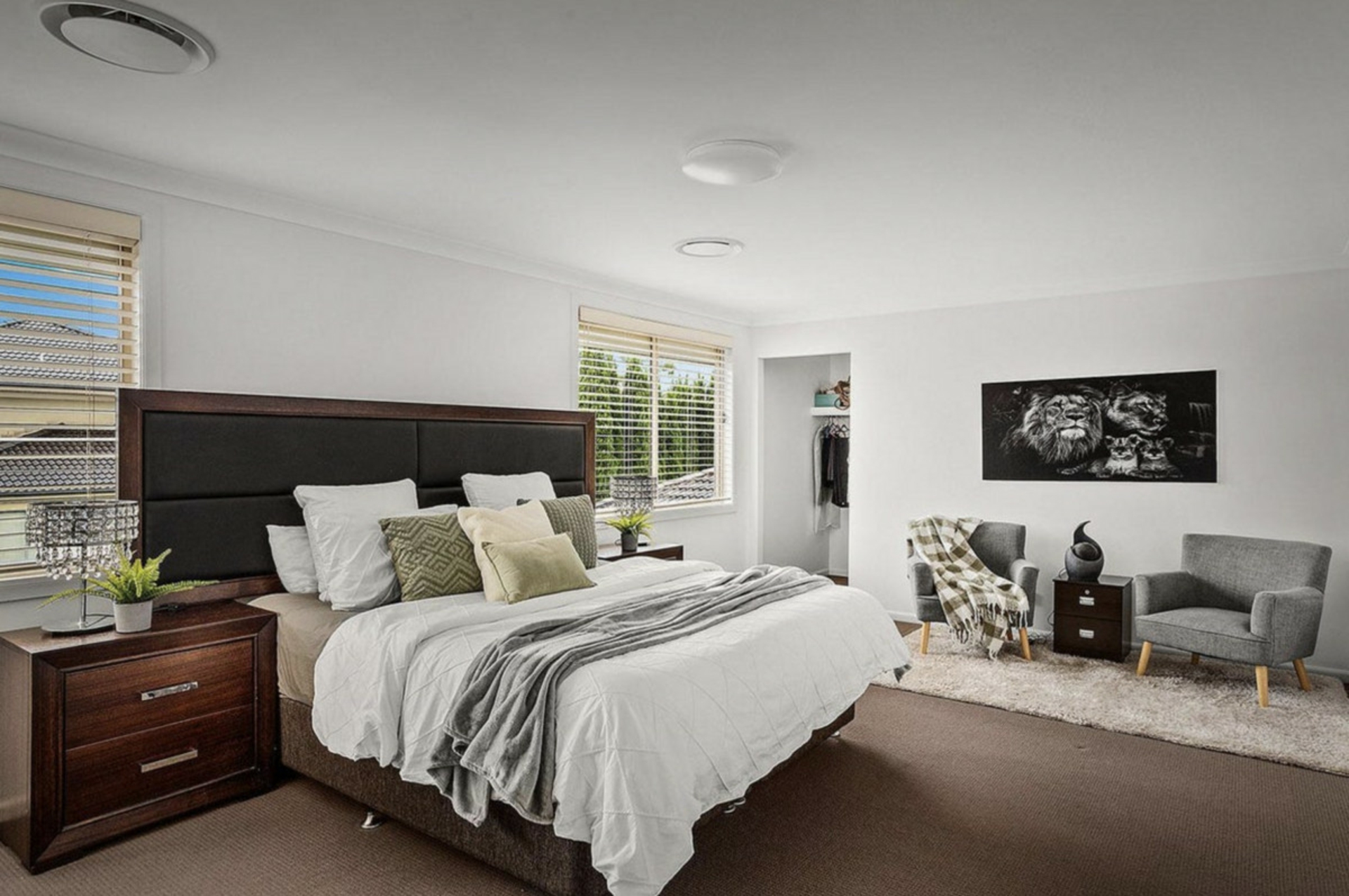 10 Hartfield Street, STANHOPE GARDENS