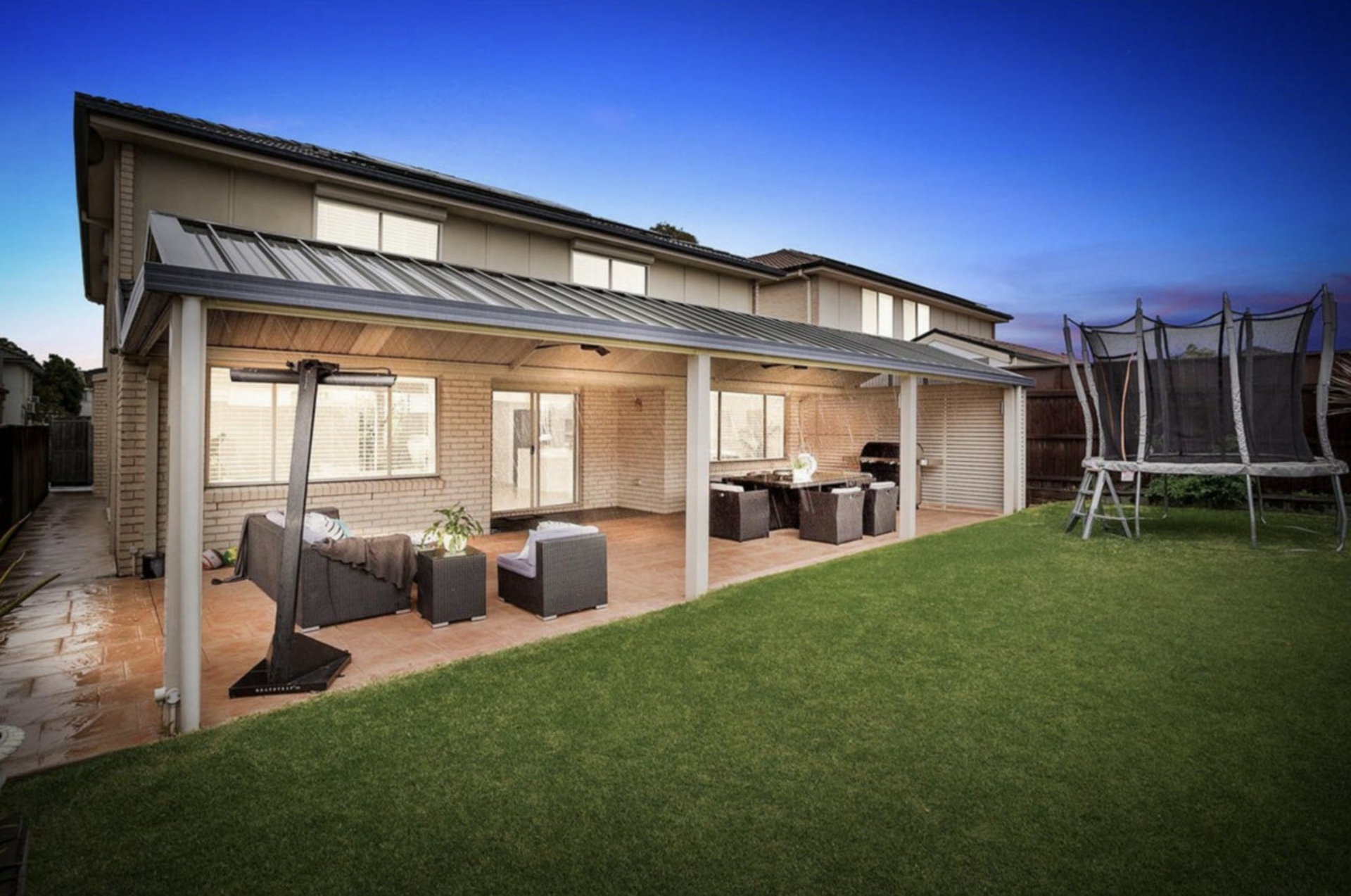 10 Hartfield Street, STANHOPE GARDENS