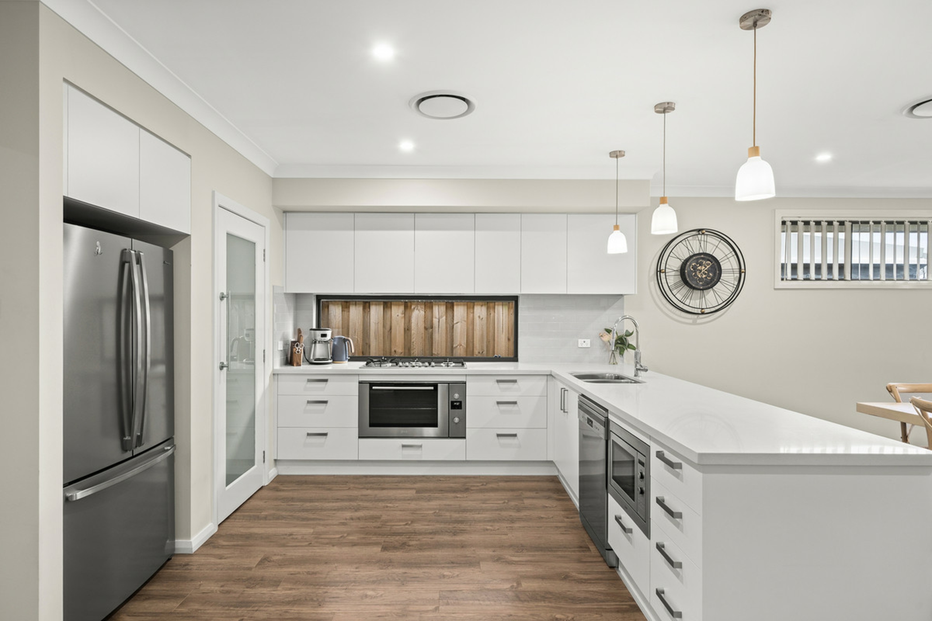 34 Foxall Street (Grantham Farm) — photo 4 of 18