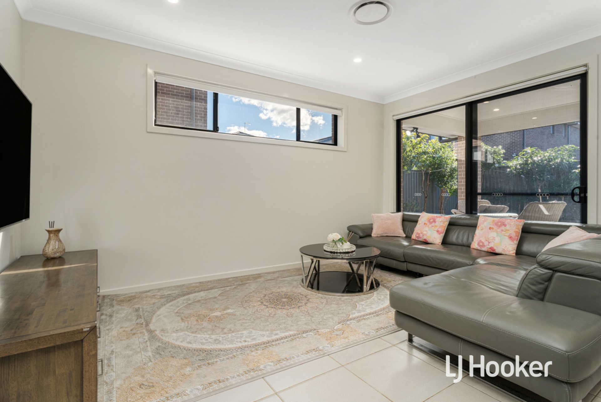 5 Patridge Street — photo 4 of 16