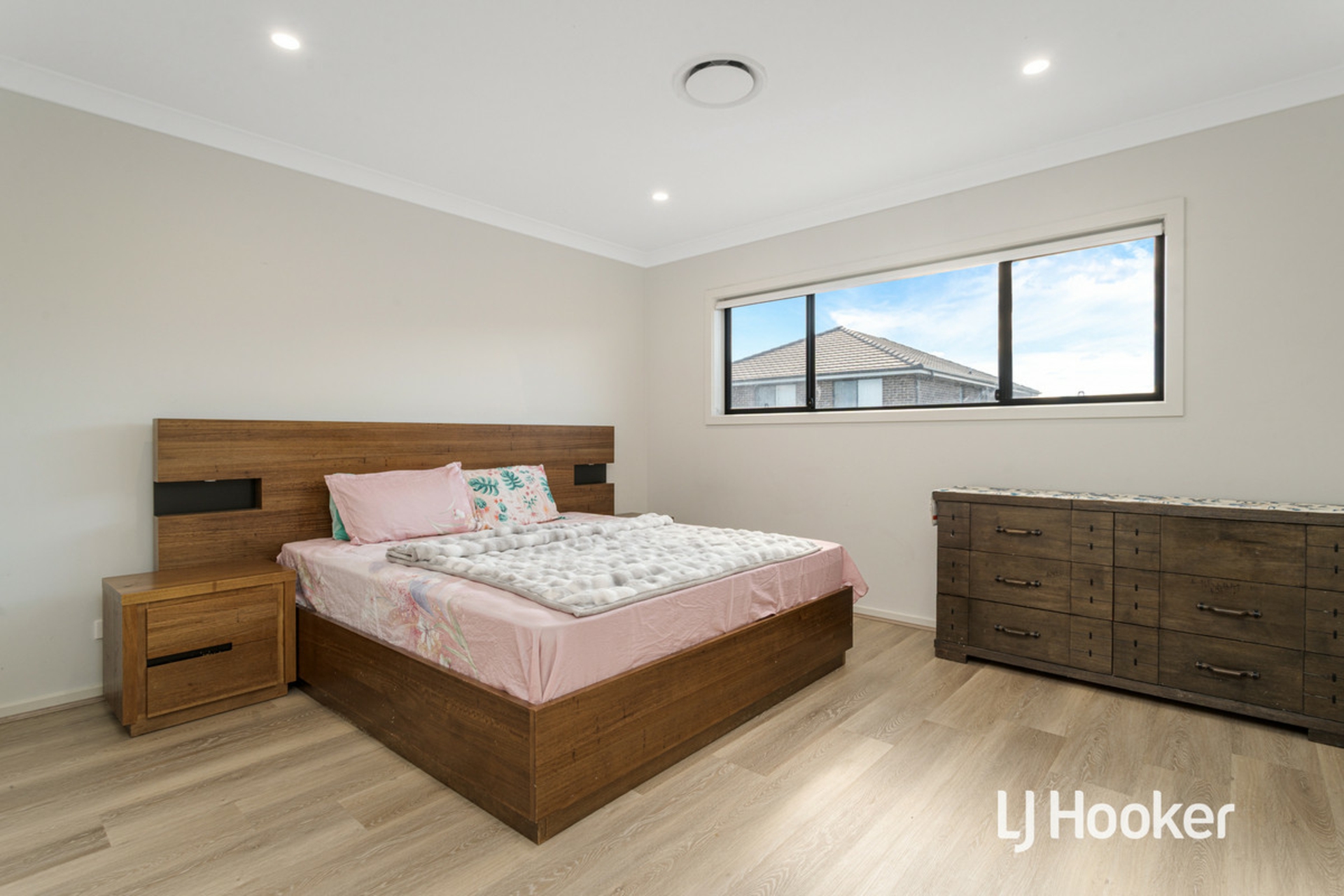 5 Patridge Street — photo 7 of 16