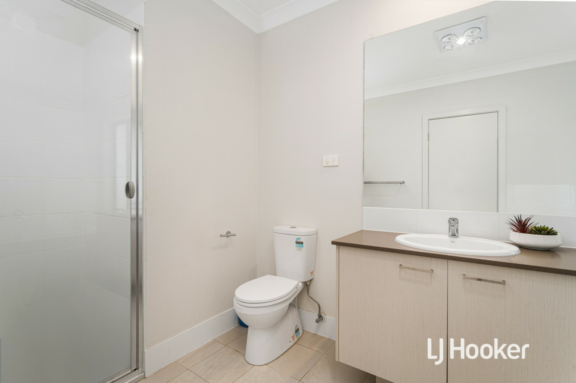 5 Patridge Street — photo 11 of 16