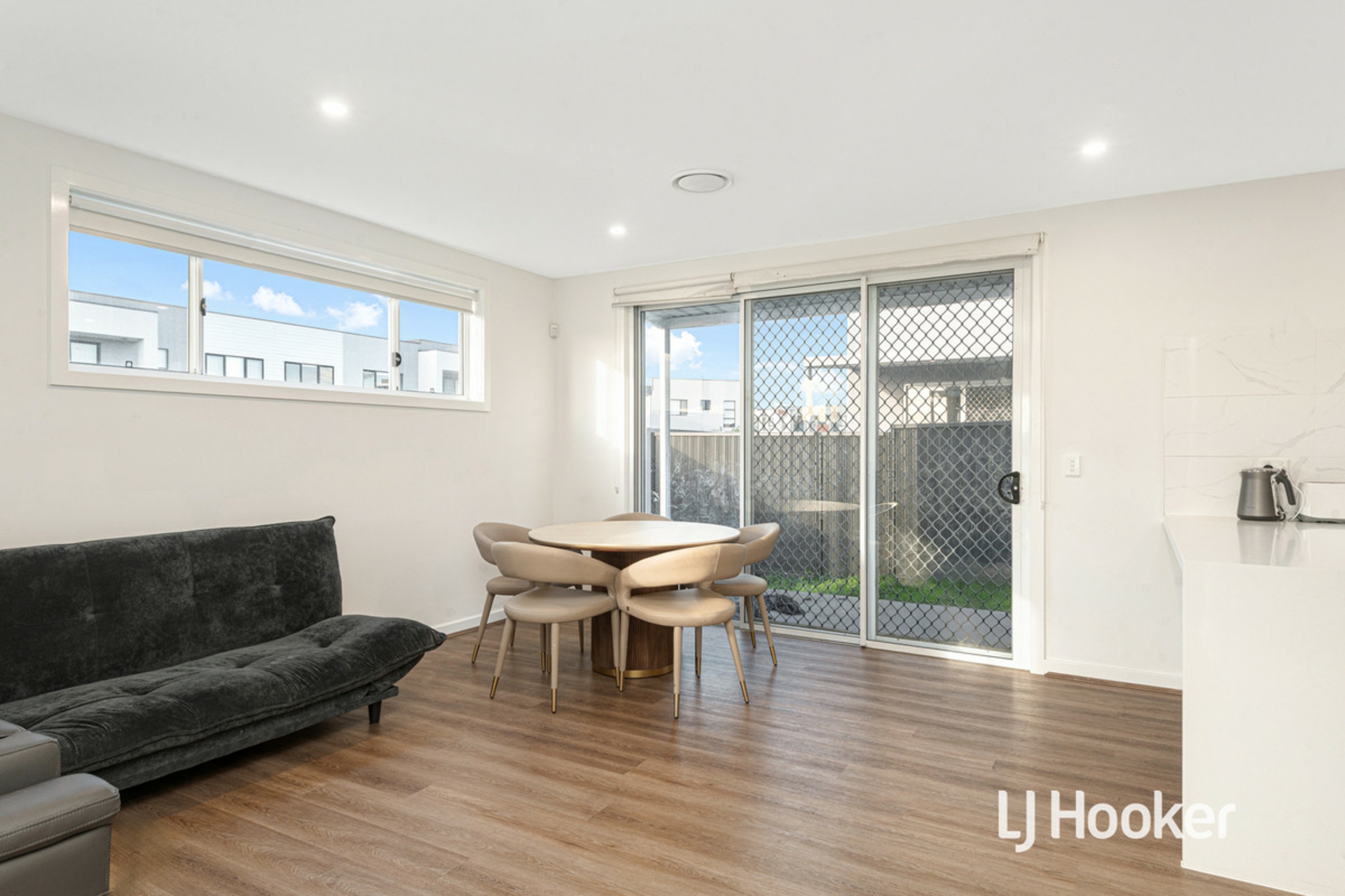 44 Ketley Circuit — photo 4 of 10