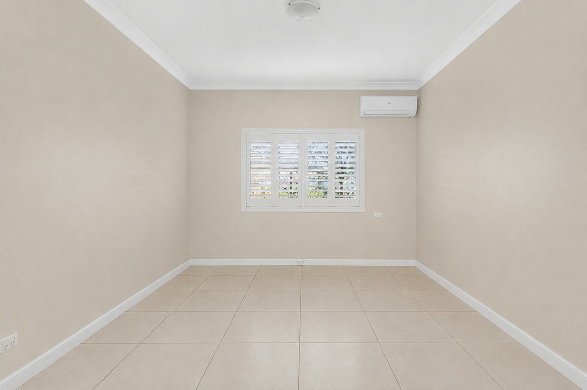 7 Creek Street — photo 3 of 9