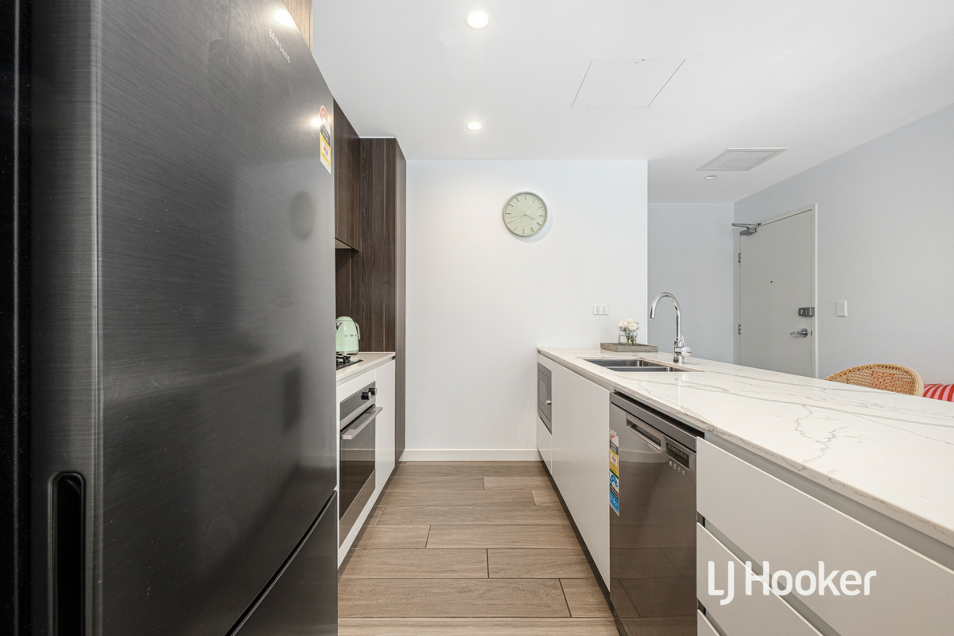 G2/14A Isla Street — photo 5 of 16