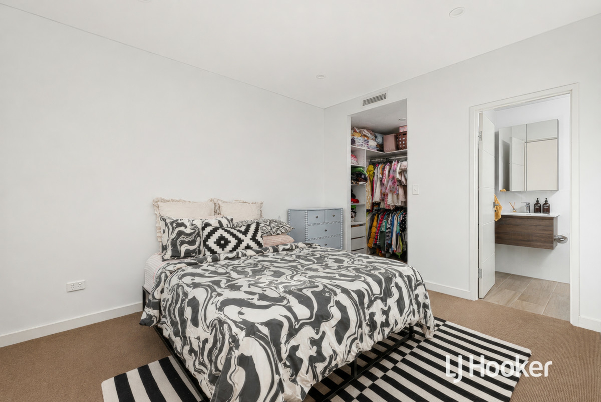 G2/14A Isla Street — photo 6 of 16