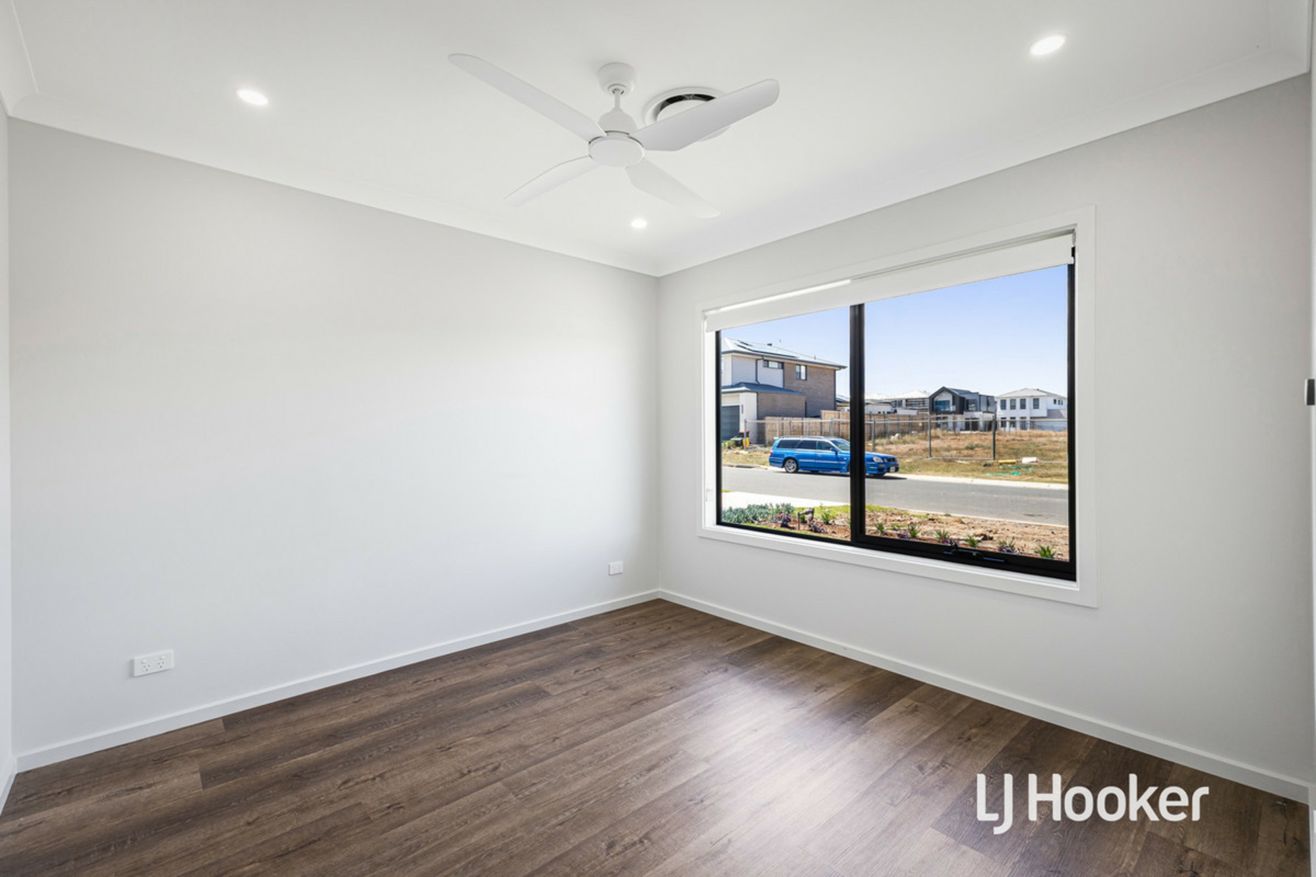 370 Tallawong Road — photo 6 of 8