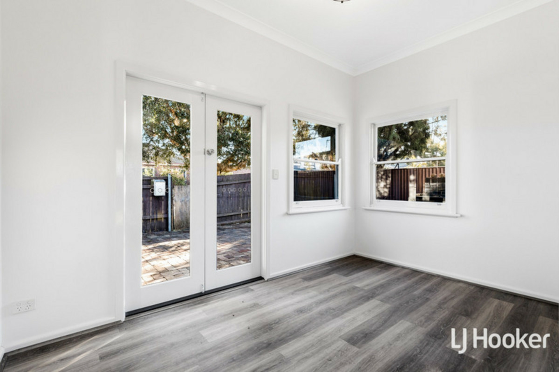 14 & 14A Railway Terrace — photo 4 of 16