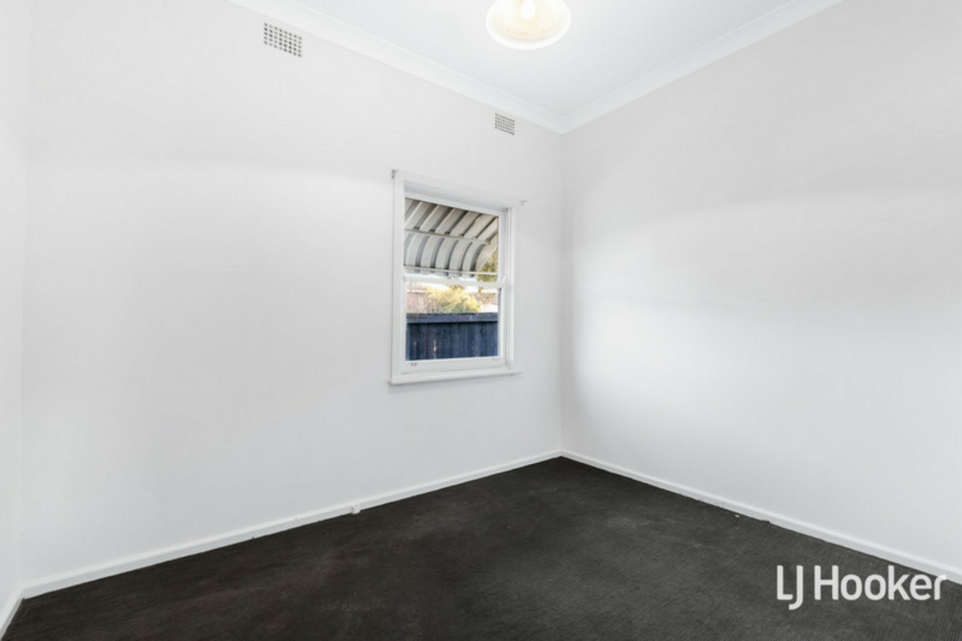 14 & 14A Railway Terrace — photo 8 of 16