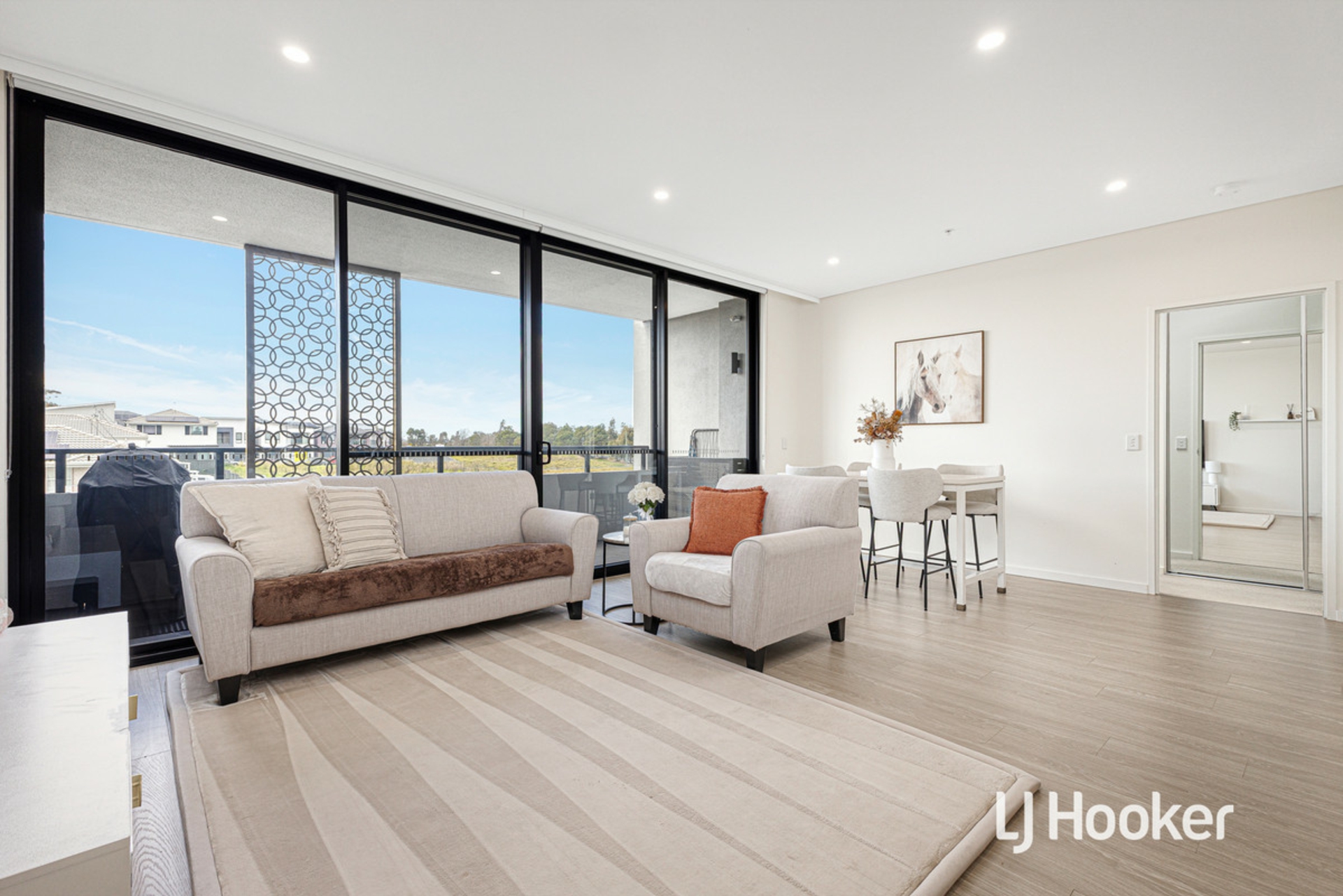 211/3A Schofields Farm Road (Tallawong) — photo 2 of 11