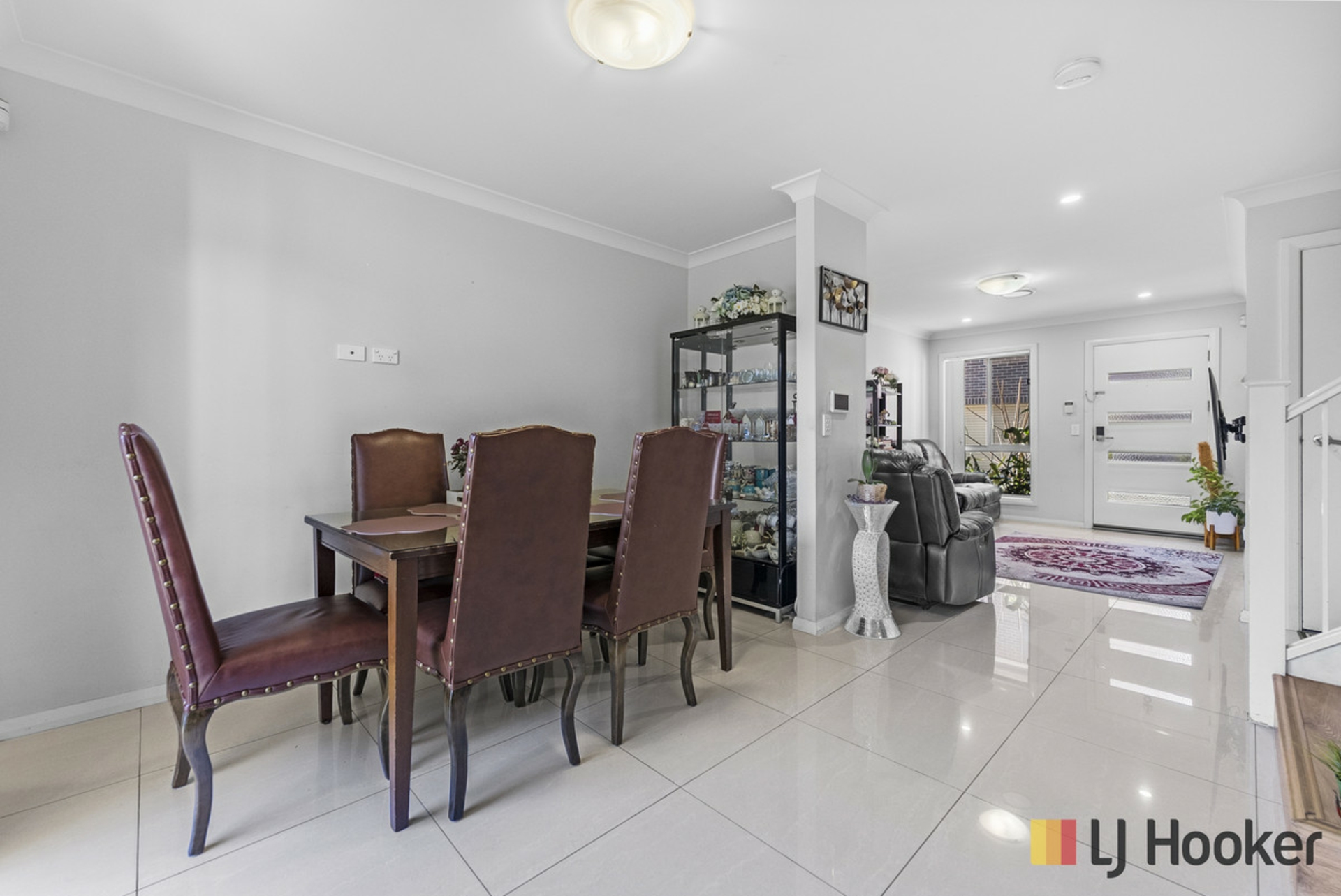 49 Vasanta Glade — photo 3 of 20