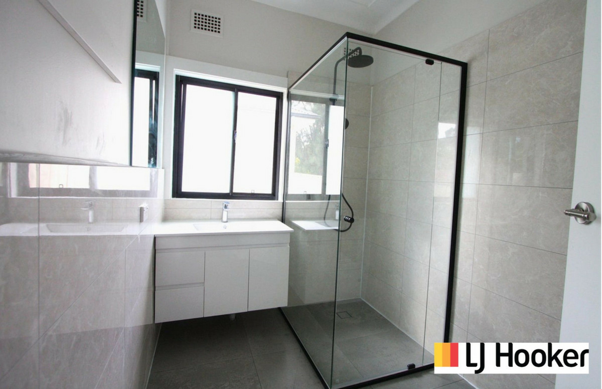 81 Riverstone Road — photo 13 of 14
