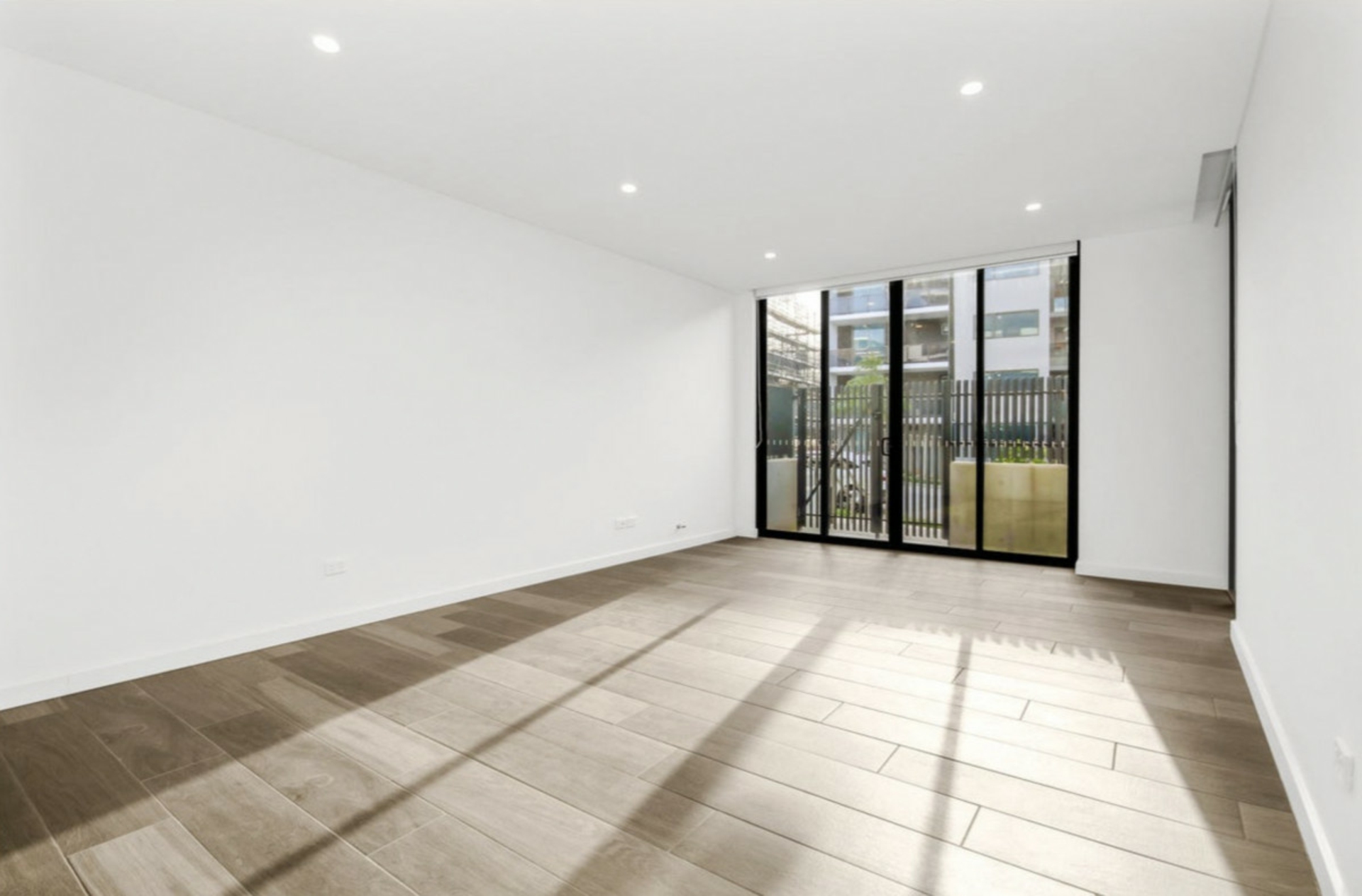 G08/14a Isla Street — photo from LJ Hooker Schofields | Riverstone