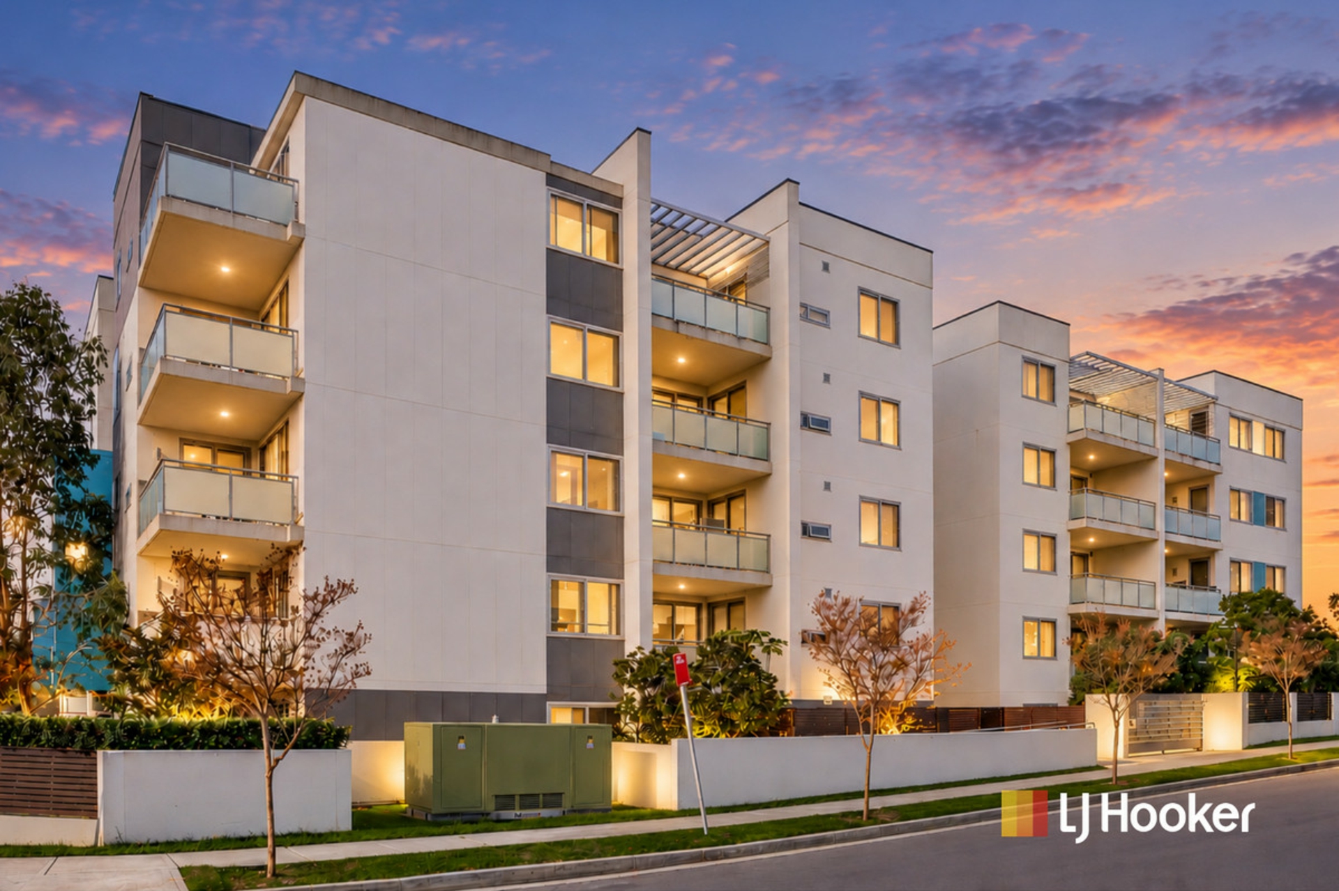 301/33 Simon Street (Tallawong) — photo from LJ Hooker Schofields | Riverstone