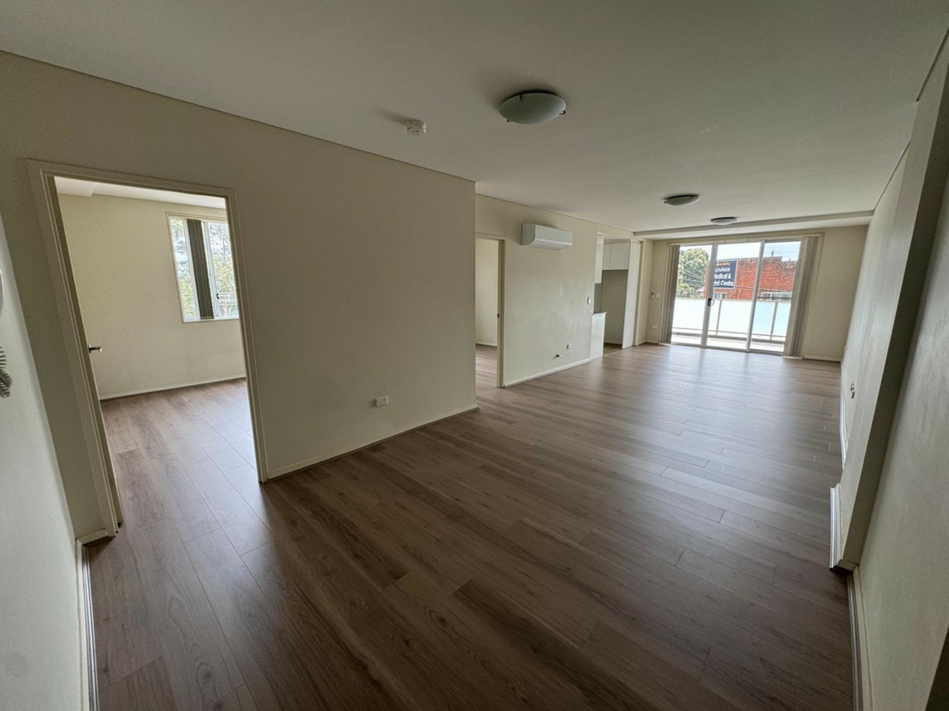 2/111 Railway Terrace — photo 3 of 12