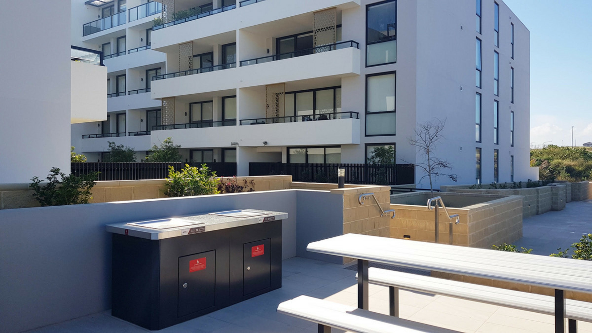 LG7/3 Josue Crescent — photo 6 of 8