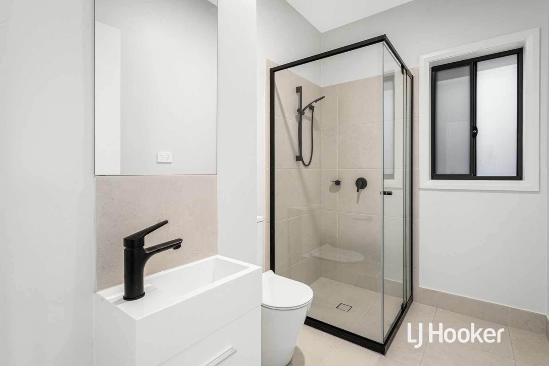 56 Myrica Avenue — photo 4 of 9