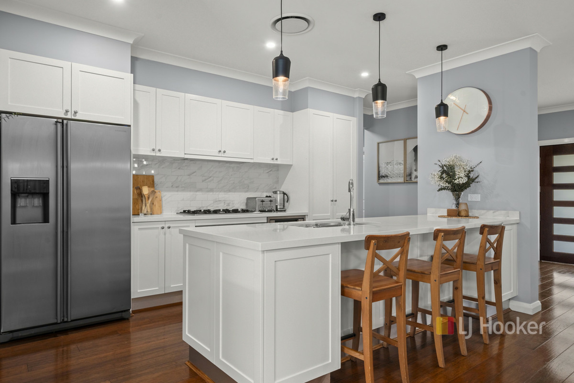 49 Woods Street — photo 4 of 14