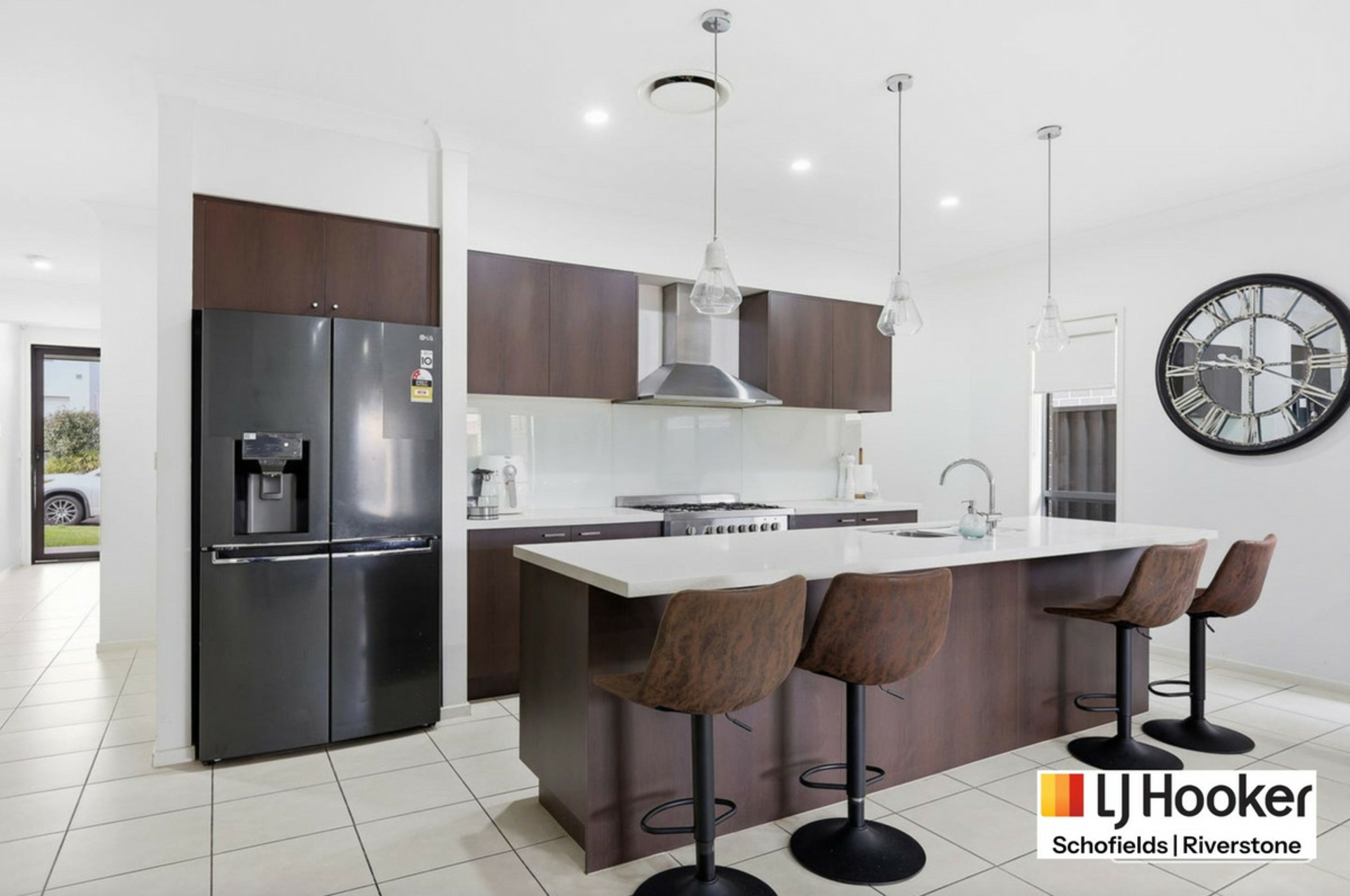 4 Oberon Street — photo 3 of 11