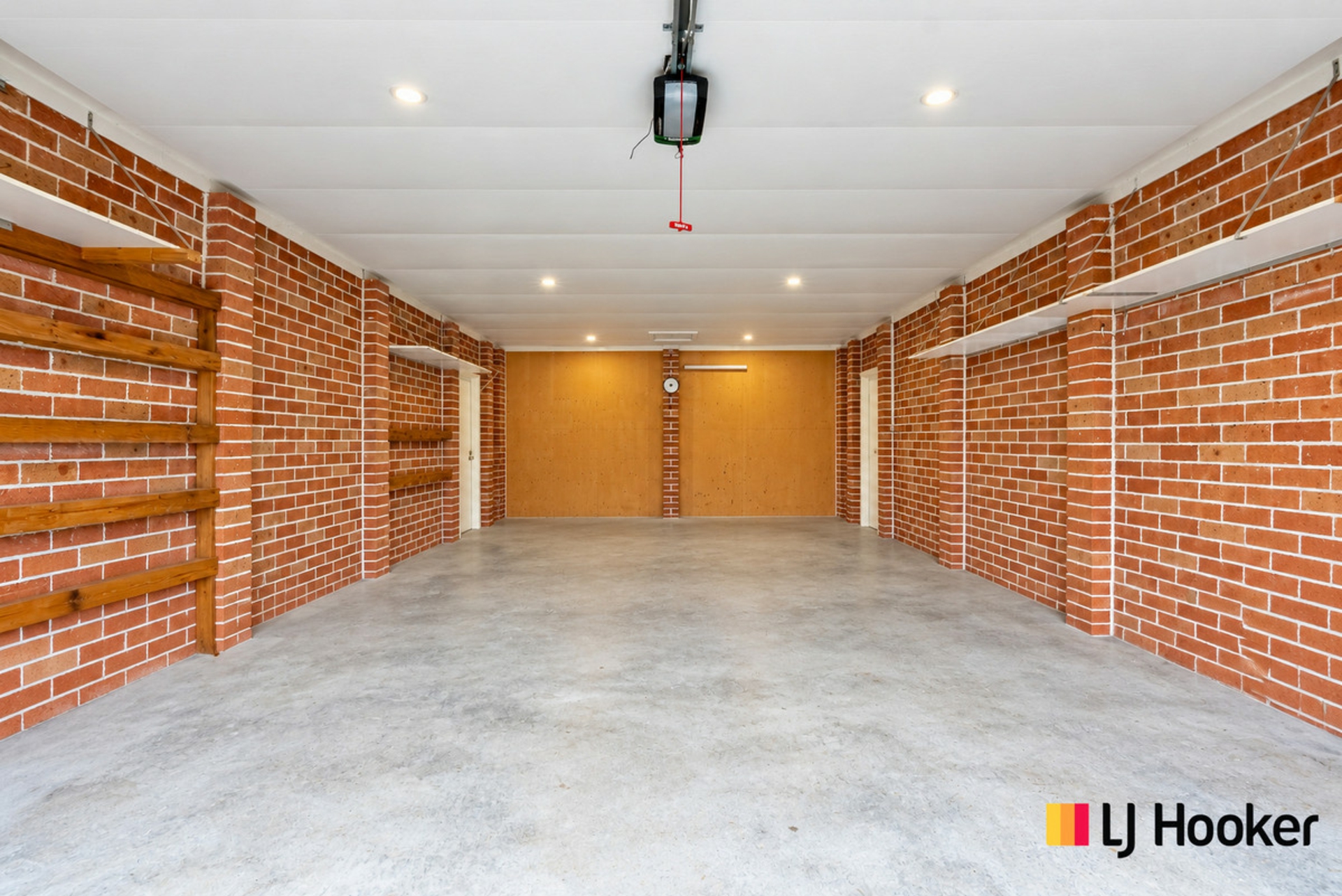 38 Pacific Road (Nirimba Fields) — photo 15 of 15