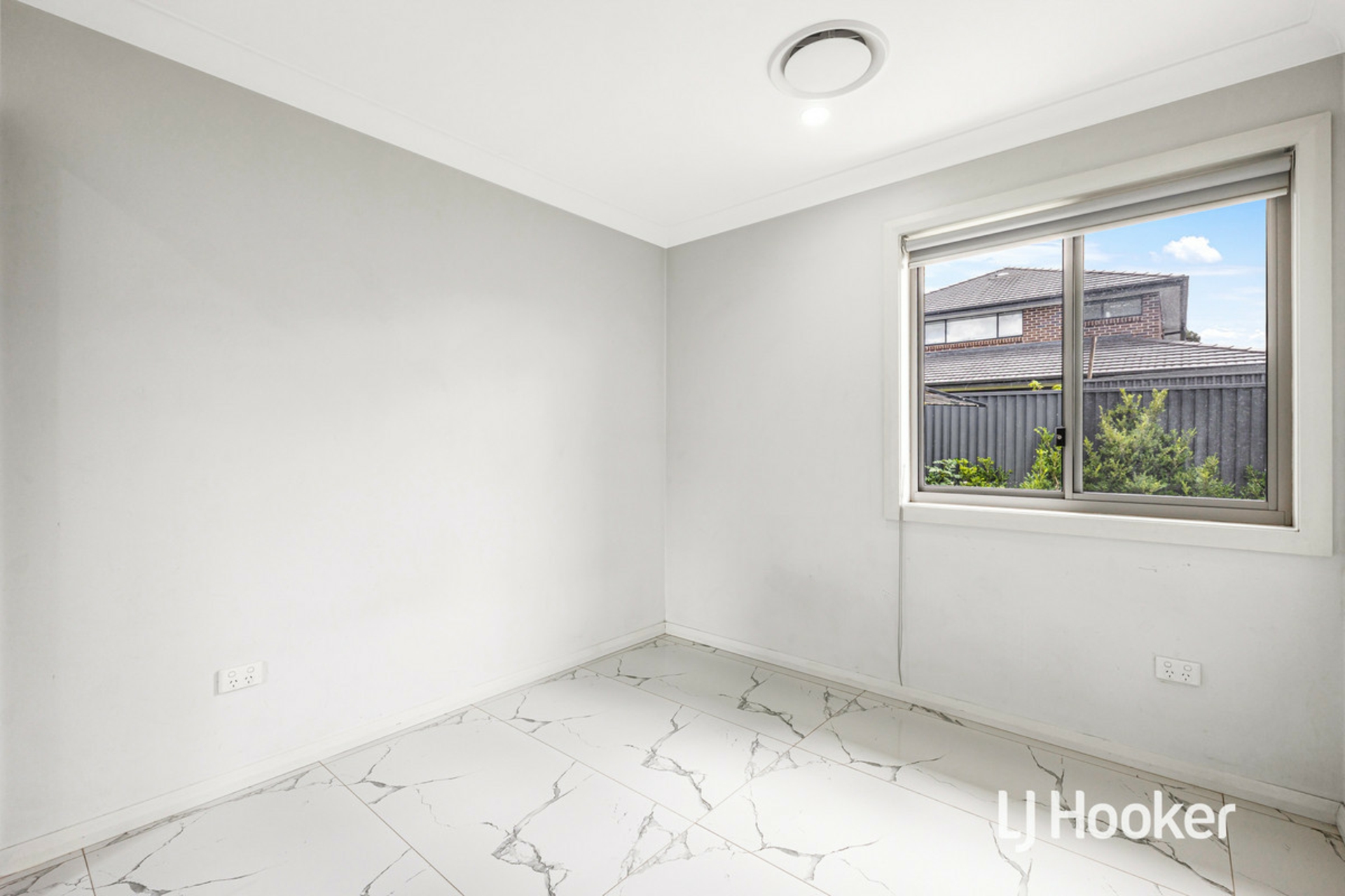 186A Stonecutters Drive — photo 6 of 7