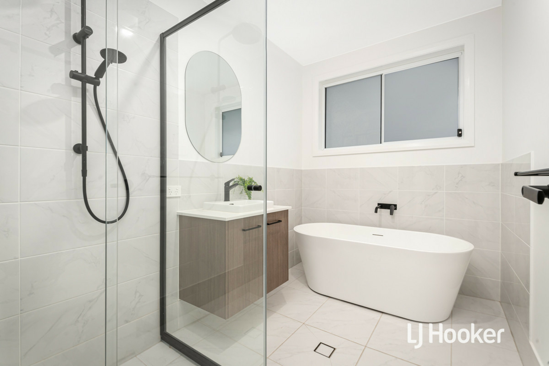 16 Mirage Street — photo 15 of 20
